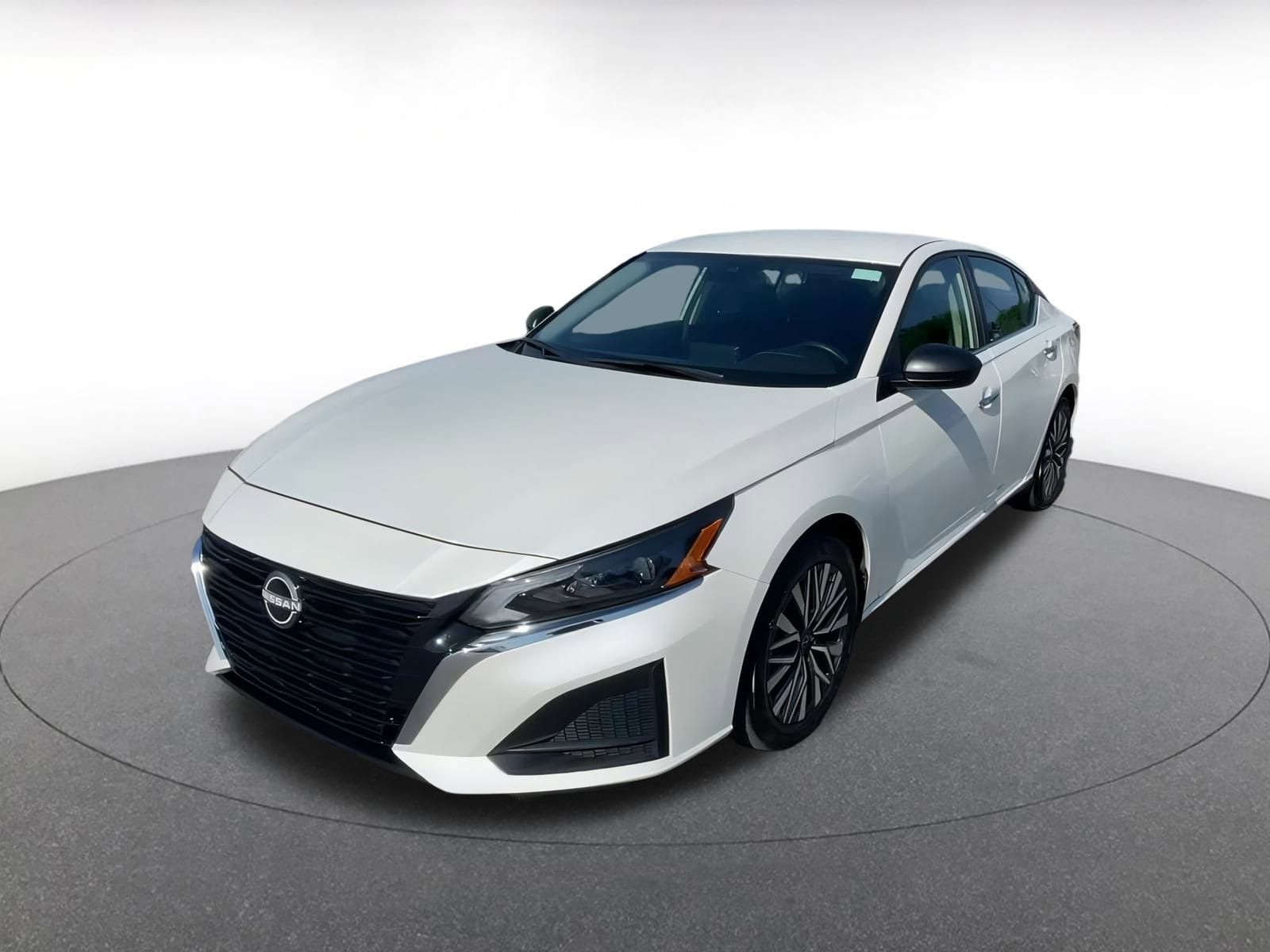 Thumbnail: 2024 Nissan Altima - 7