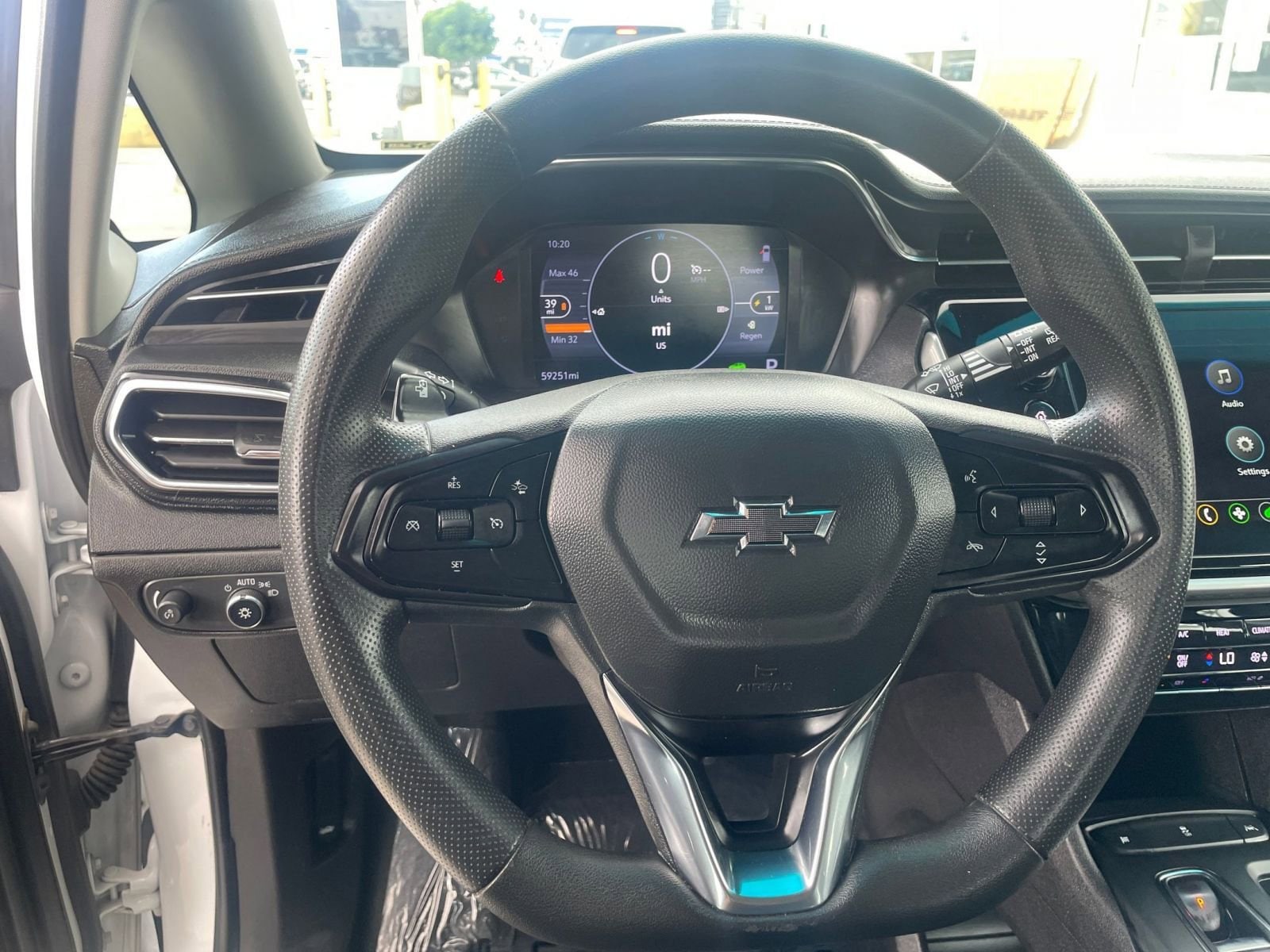 Thumbnail: 2023 Chevrolet Bolt EV - 32