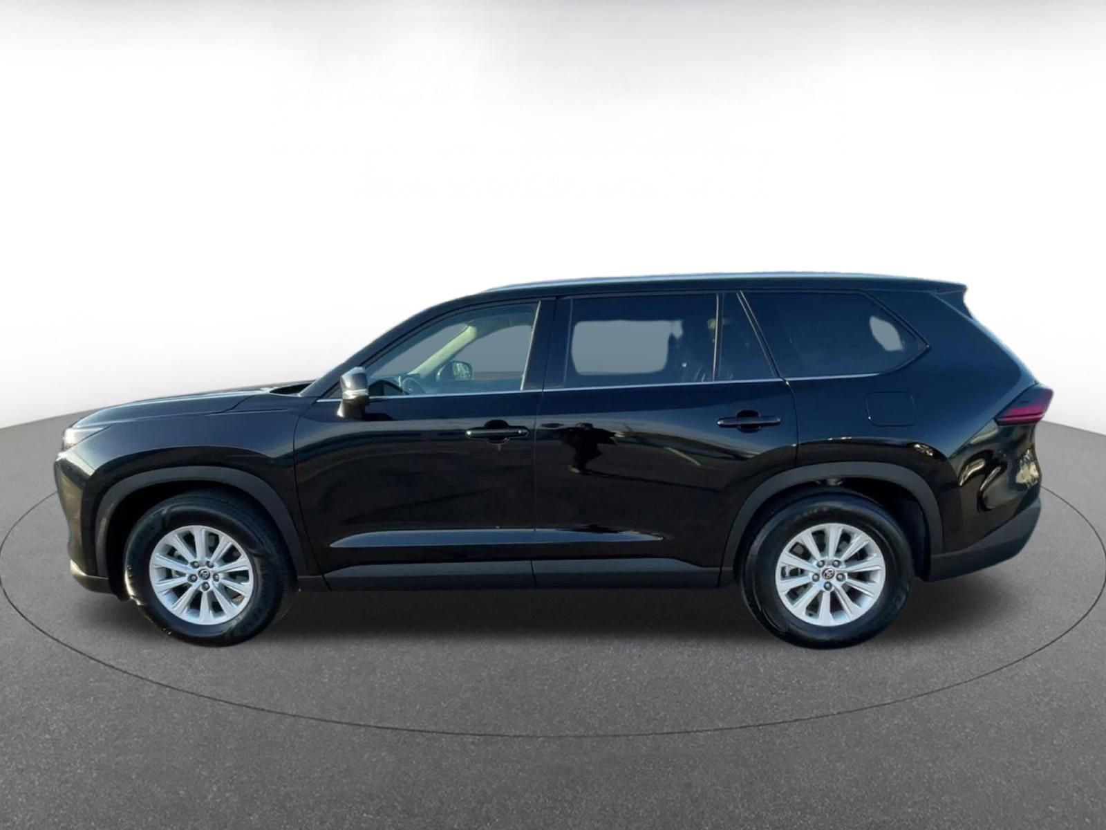 Thumbnail: 2025 Toyota Grand Highlander - 9