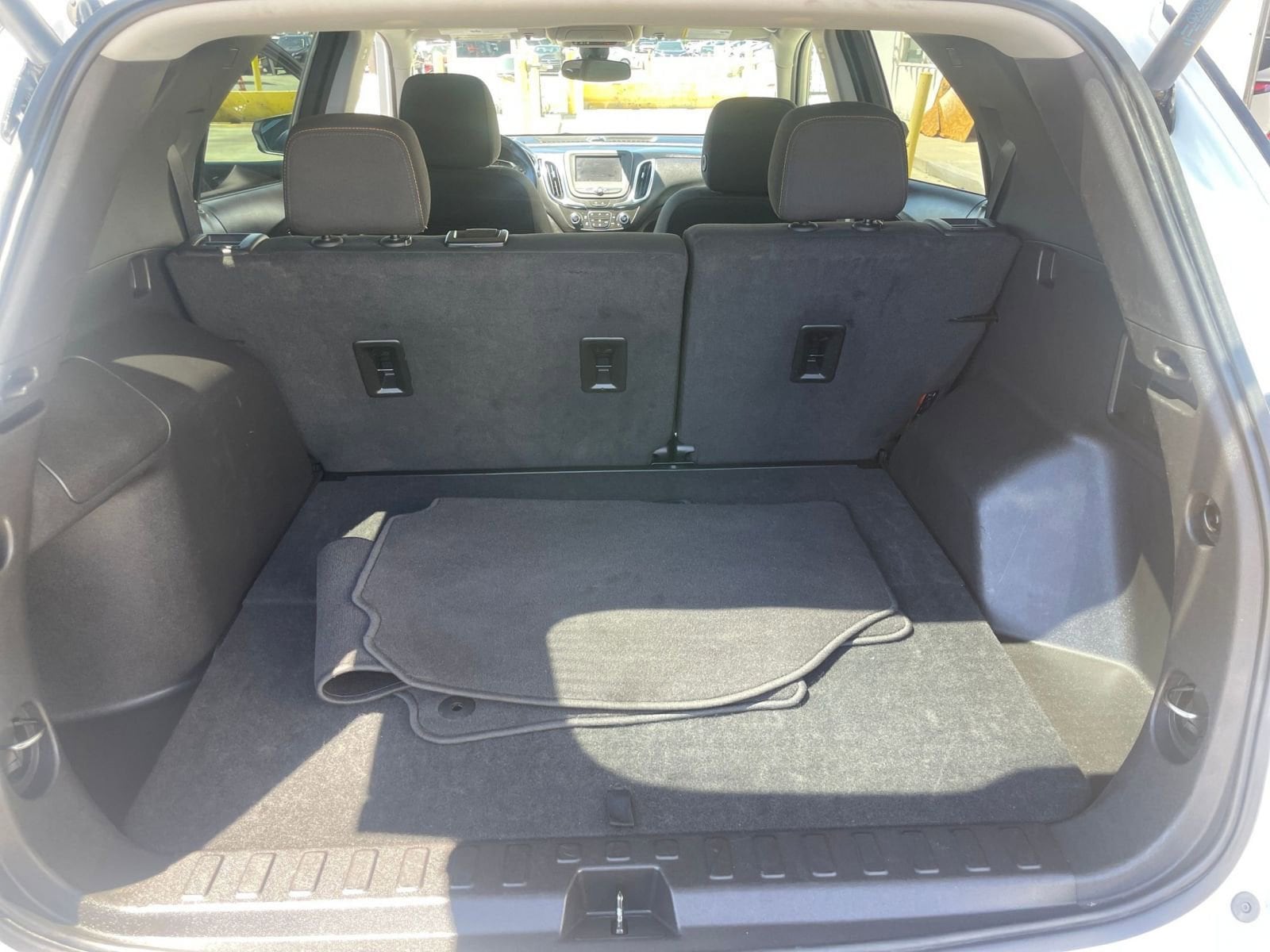 Thumbnail: 2024 Chevrolet Equinox - 31