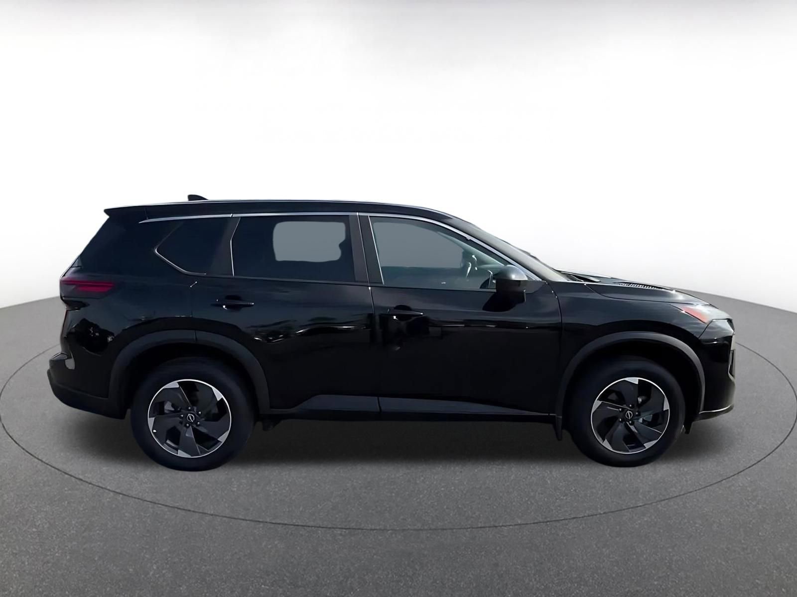 Thumbnail: 2025 Nissan Rogue - 16