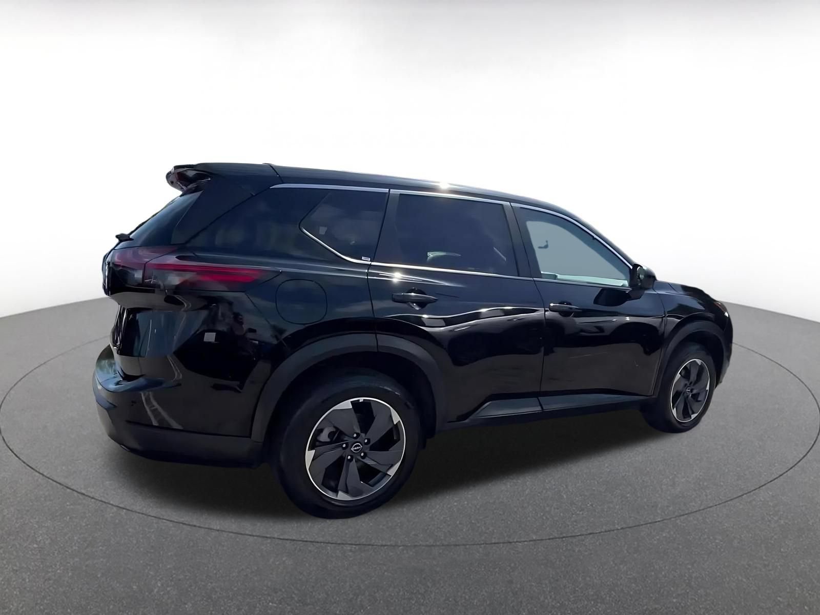 Thumbnail: 2025 Nissan Rogue - 15