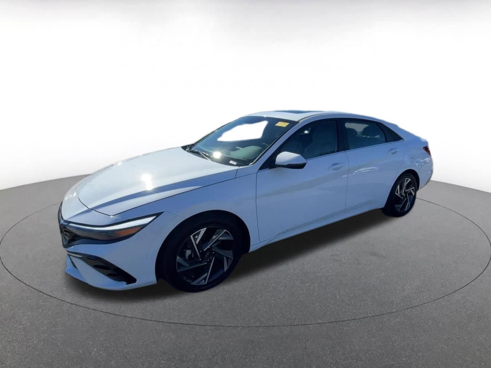 Thumbnail: 2025 Hyundai Elantra - 8