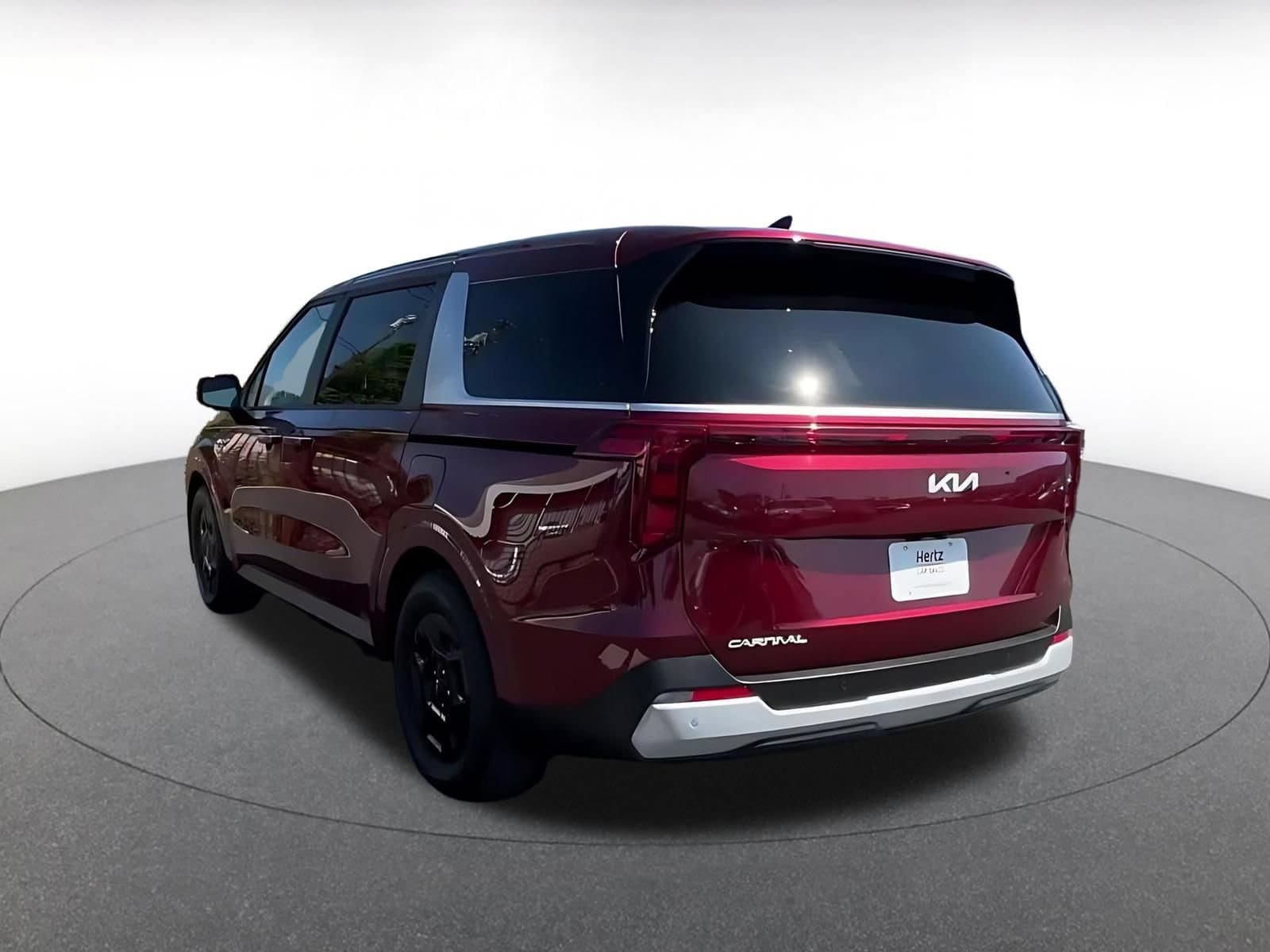 Thumbnail: 2026 Kia Carnival - 10