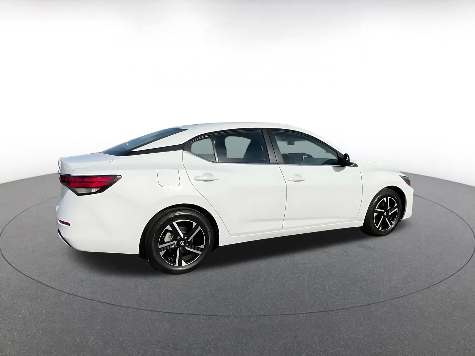 Thumbnail: 2025 Nissan Sentra - 14