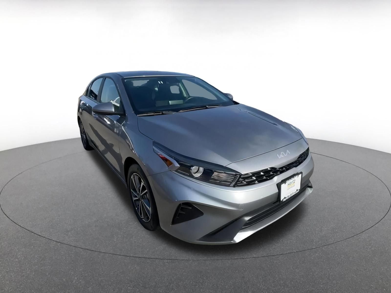 2024 Kia Forte LXS 3