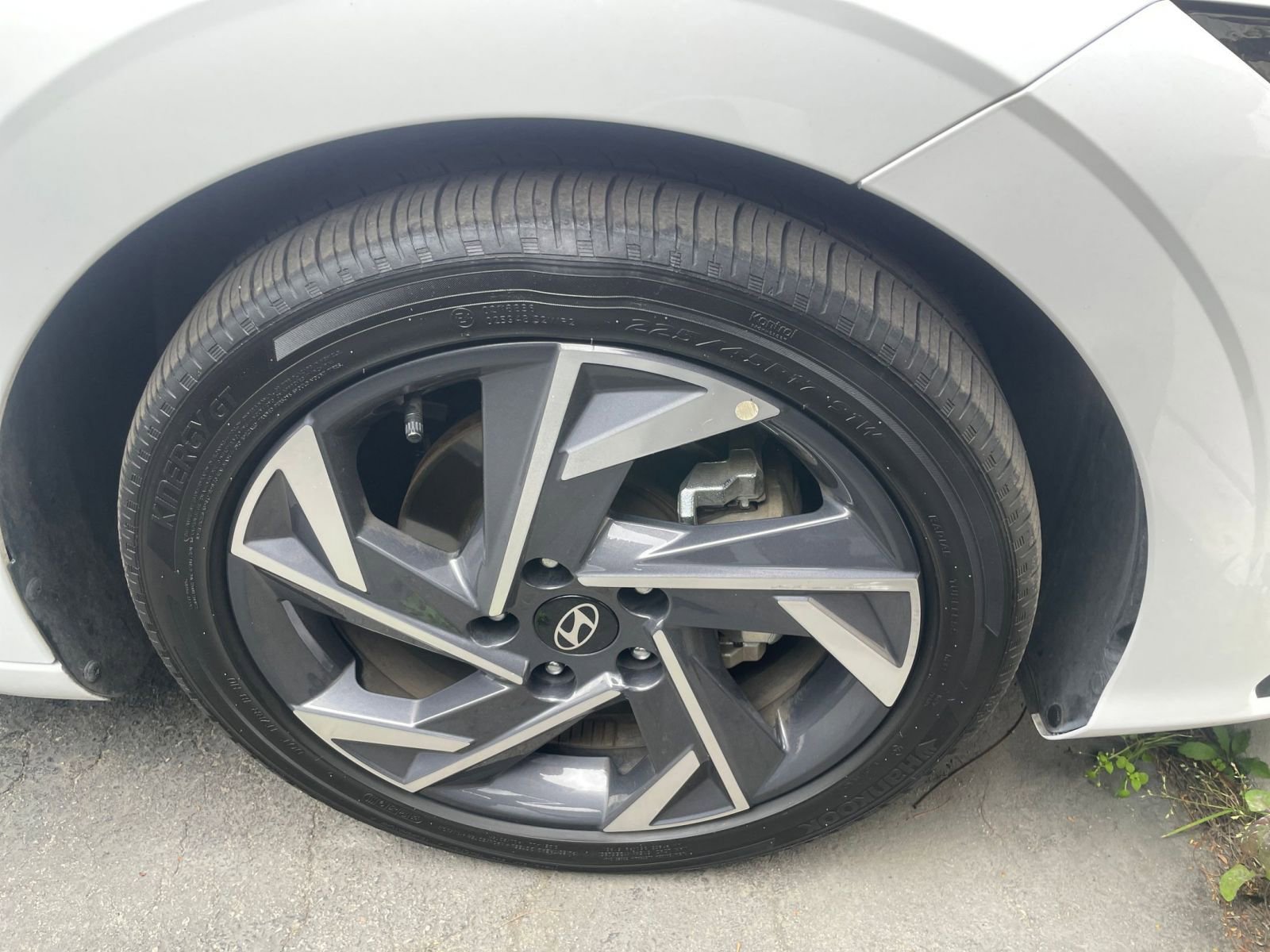 Thumbnail: 2025 Hyundai Elantra - 33