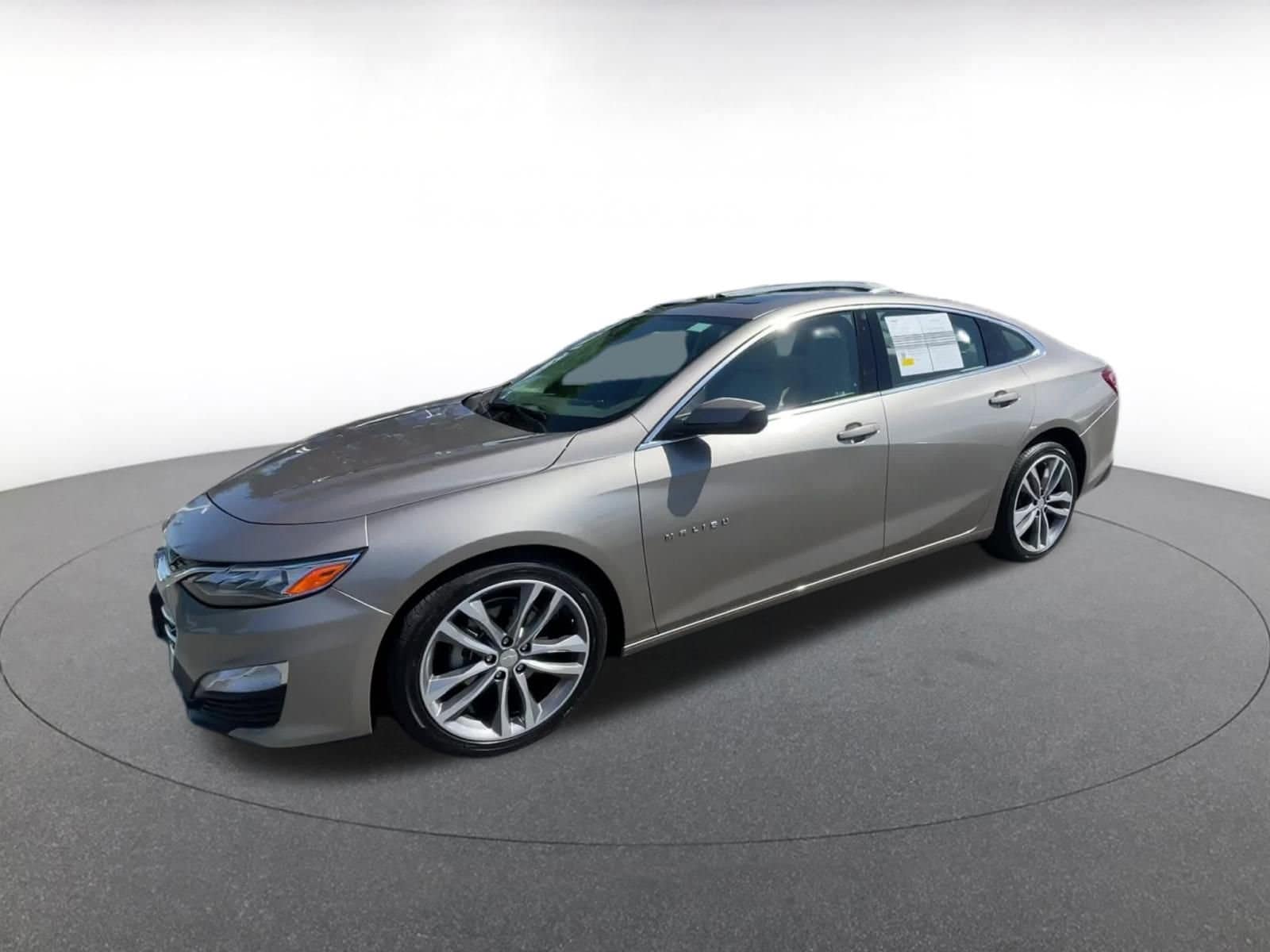 Thumbnail: 2024 Chevrolet Malibu - 8