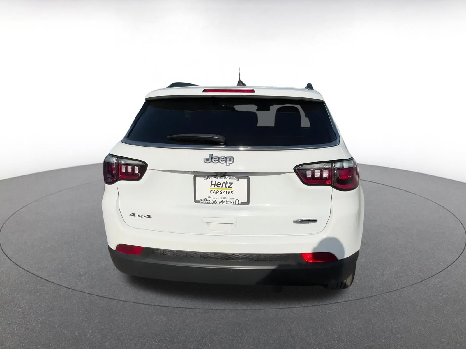 Thumbnail: 2023 Jeep Compass - 12