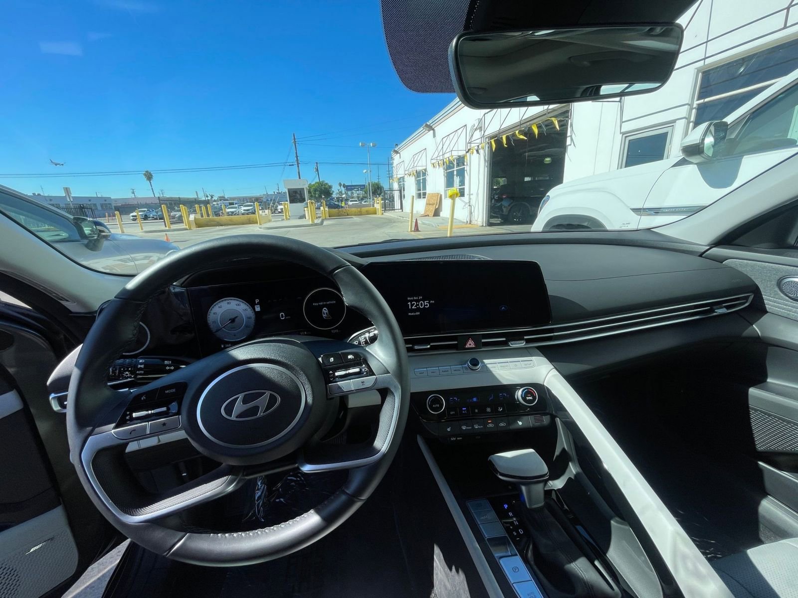 Thumbnail: 2025 Hyundai Elantra - 33