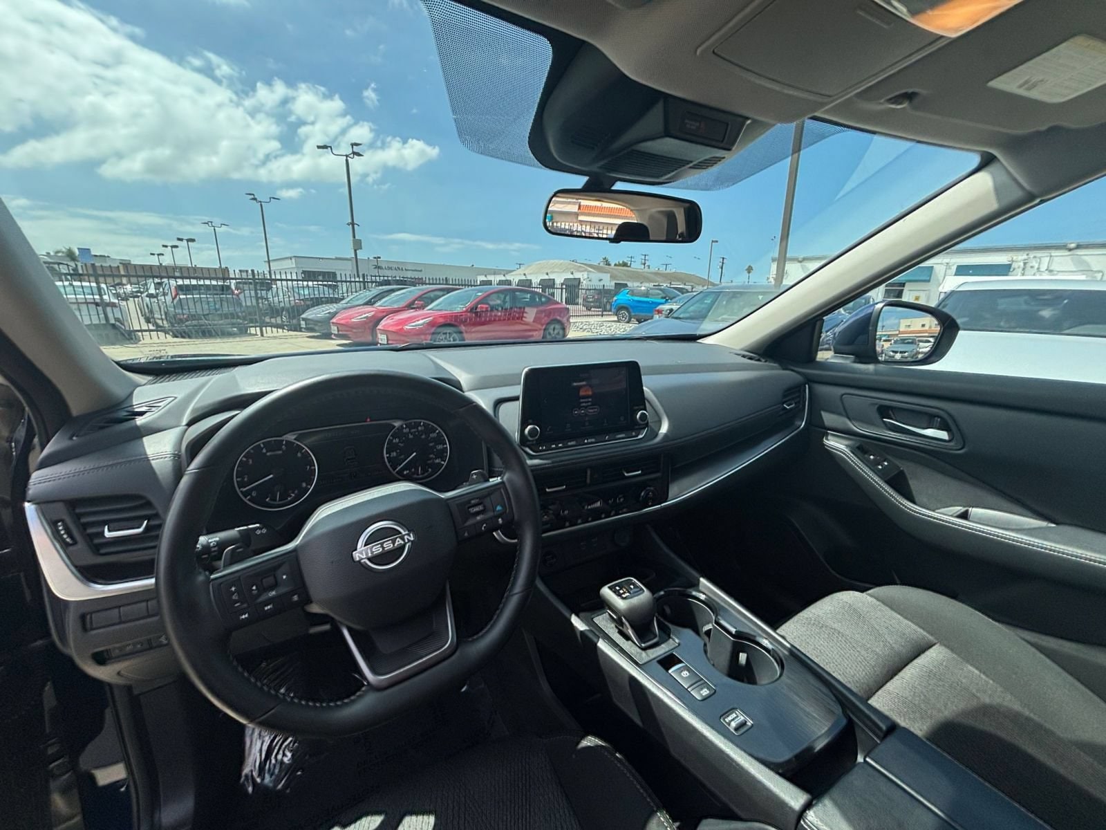 Thumbnail: 2025 Nissan Rogue - 34