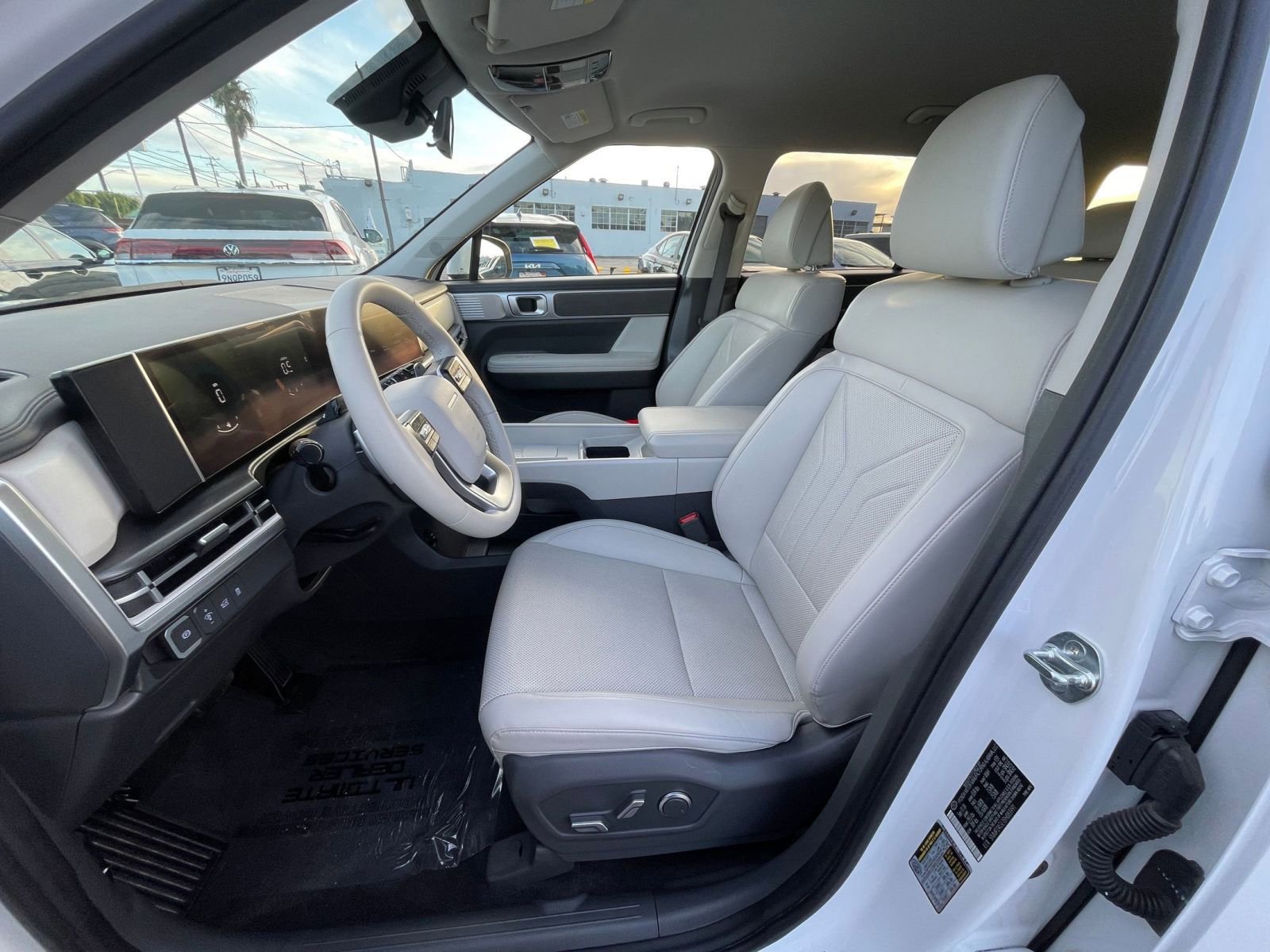 Thumbnail: 2025 Hyundai Santa Fe - 27