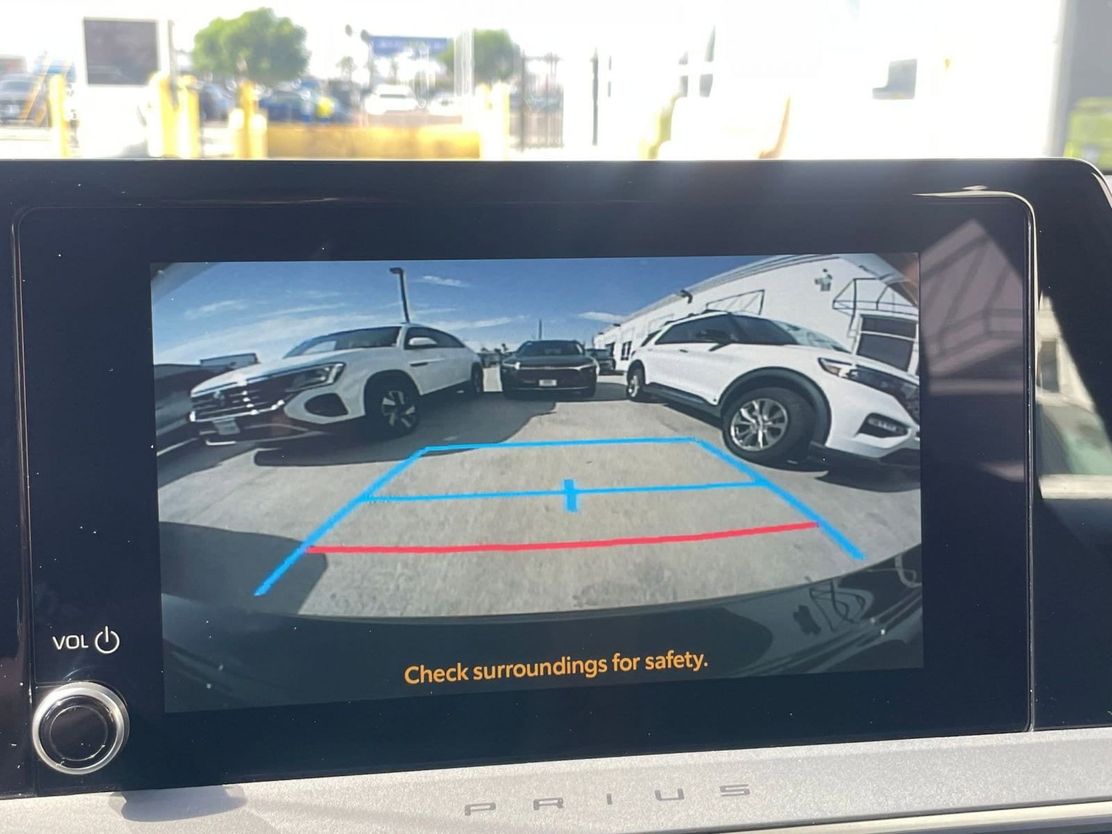 Thumbnail: 2025 Toyota Prius - 17