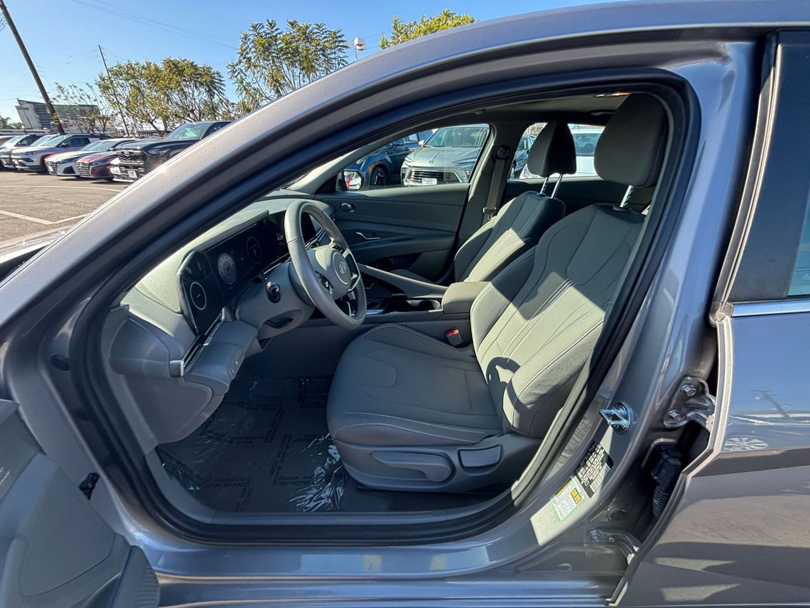 Thumbnail: 2025 Hyundai Elantra - 29