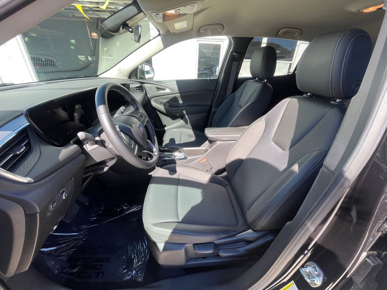 Thumbnail: 2025 Buick Encore GX - 27