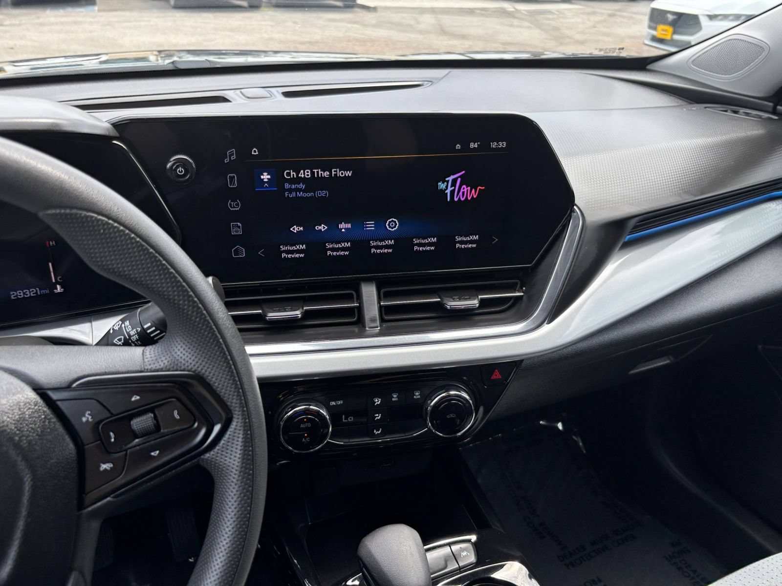 Thumbnail: 2025 Chevrolet Trax - 16