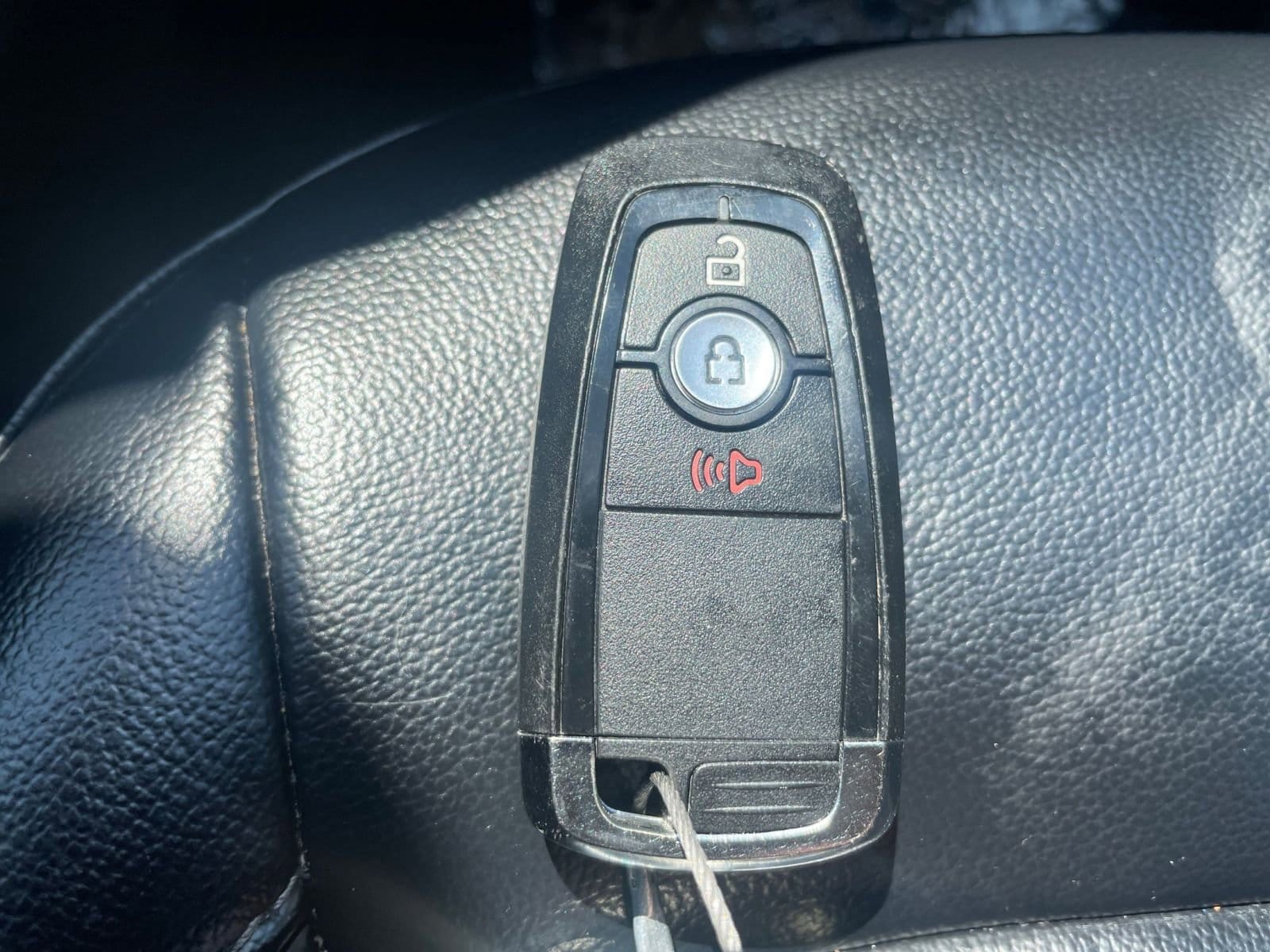 Thumbnail: 2024 Ford Edge - 22