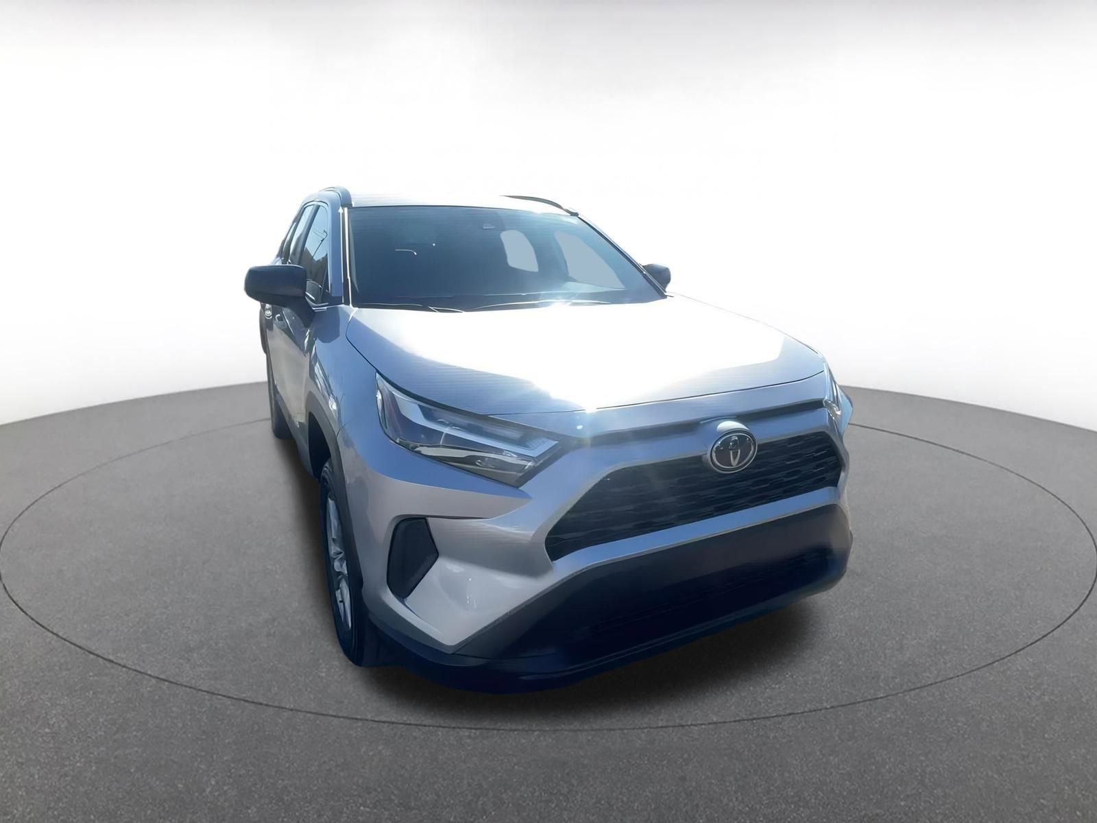 Thumbnail: 2025 Toyota RAV4 - 3