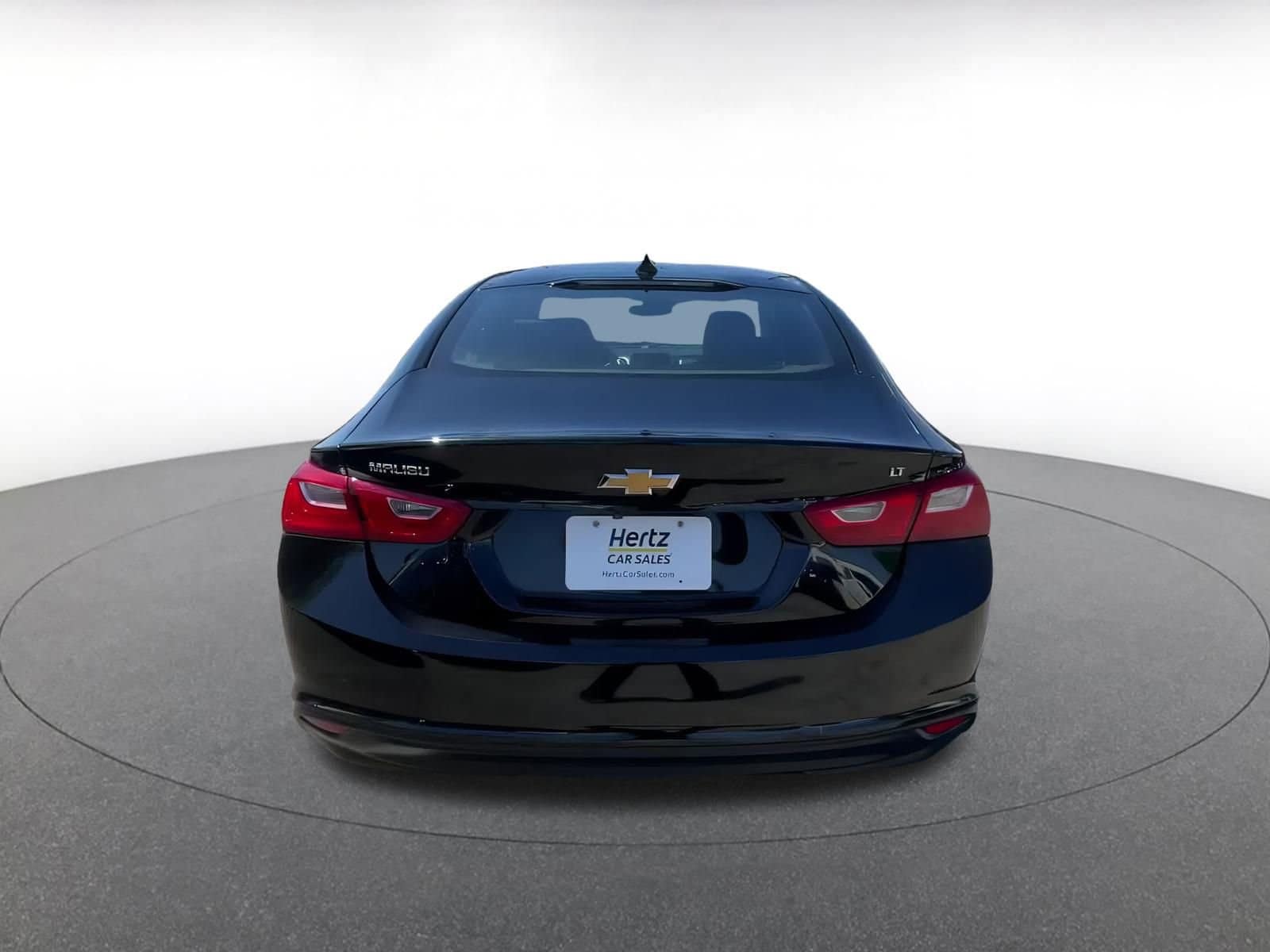 Thumbnail: 2023 Chevrolet Malibu - 12