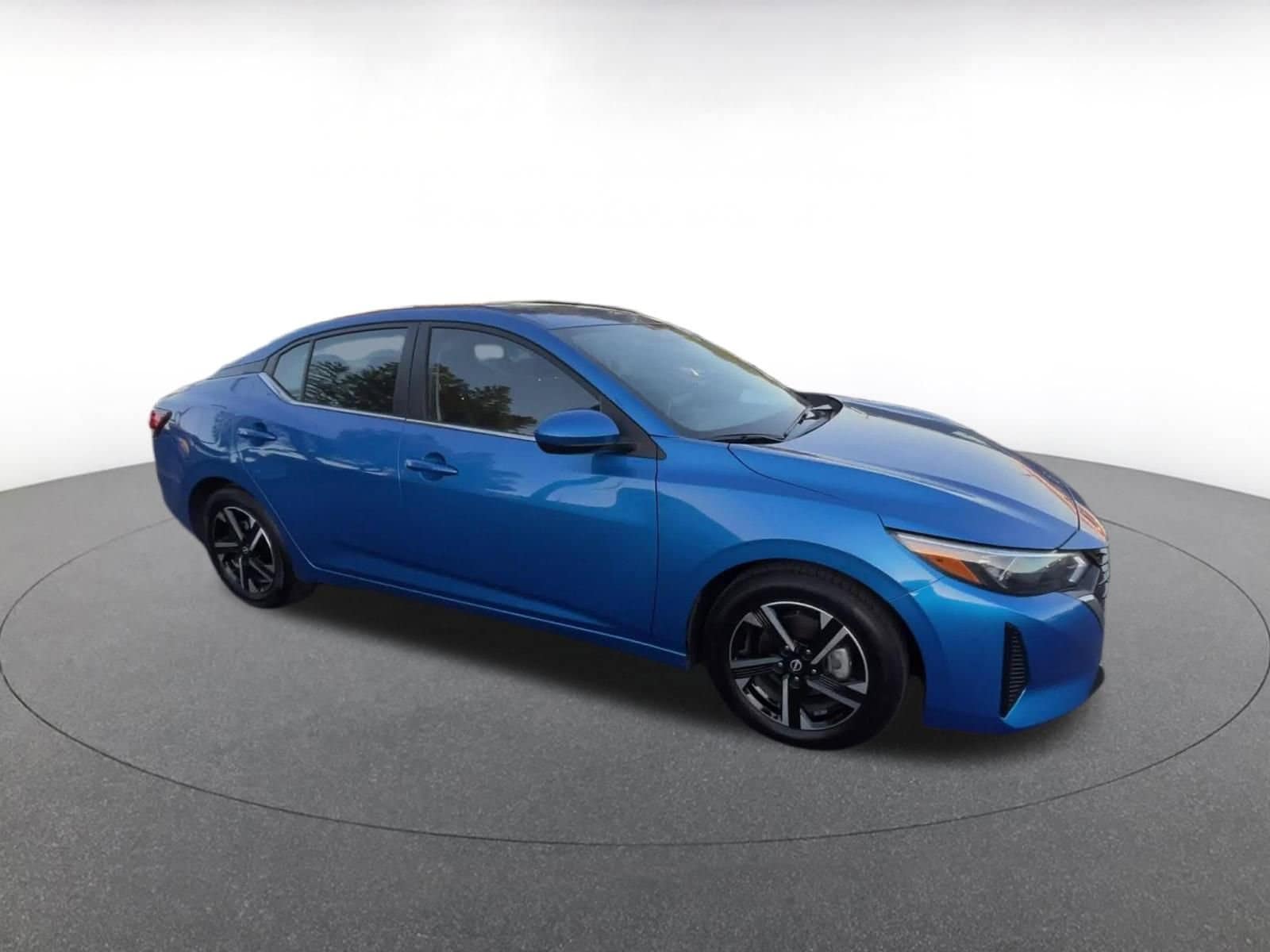 Thumbnail: 2025 Nissan Sentra - 2