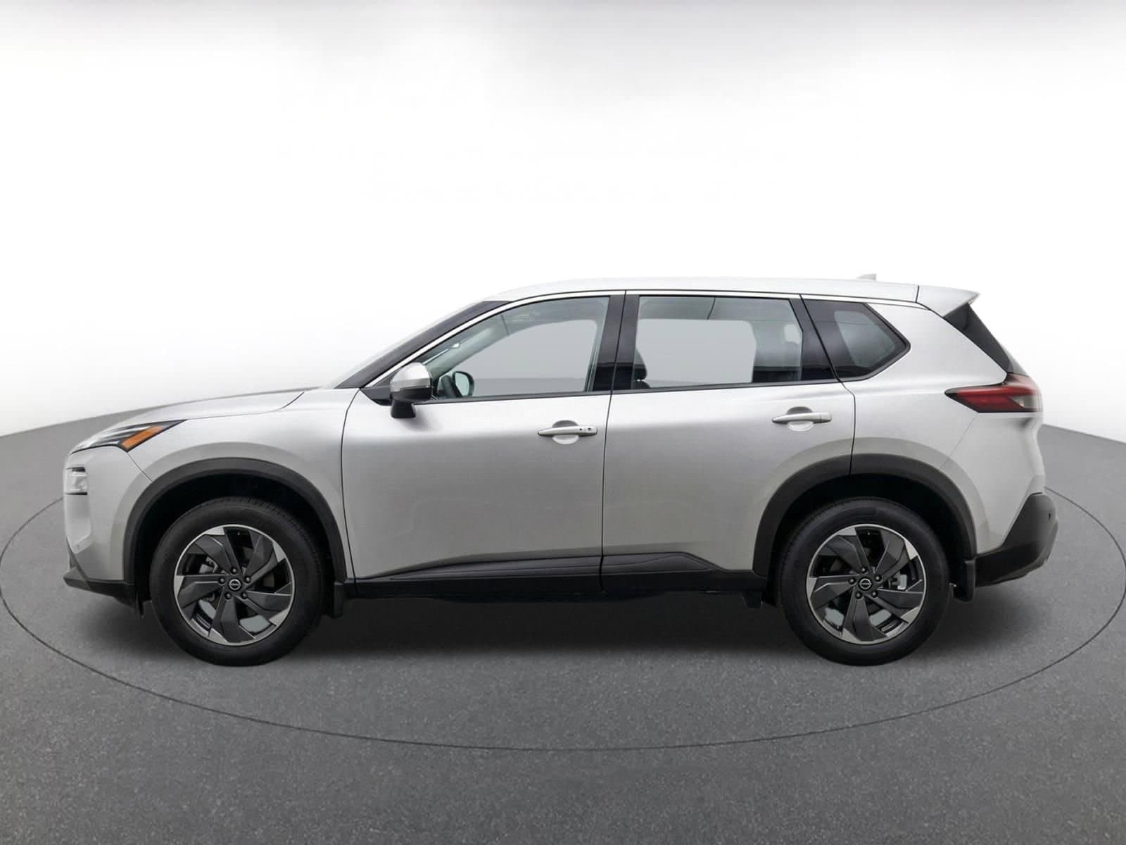 Thumbnail: 2025 Nissan Rogue - 4