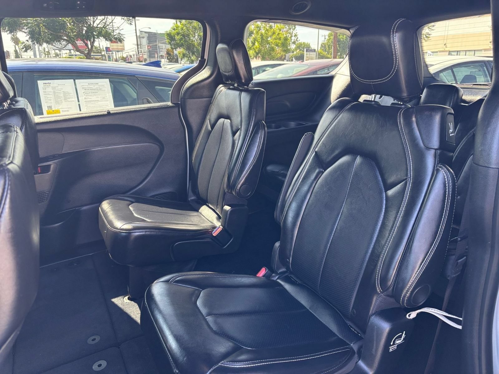 Thumbnail: 2025 Chrysler Pacifica - 27