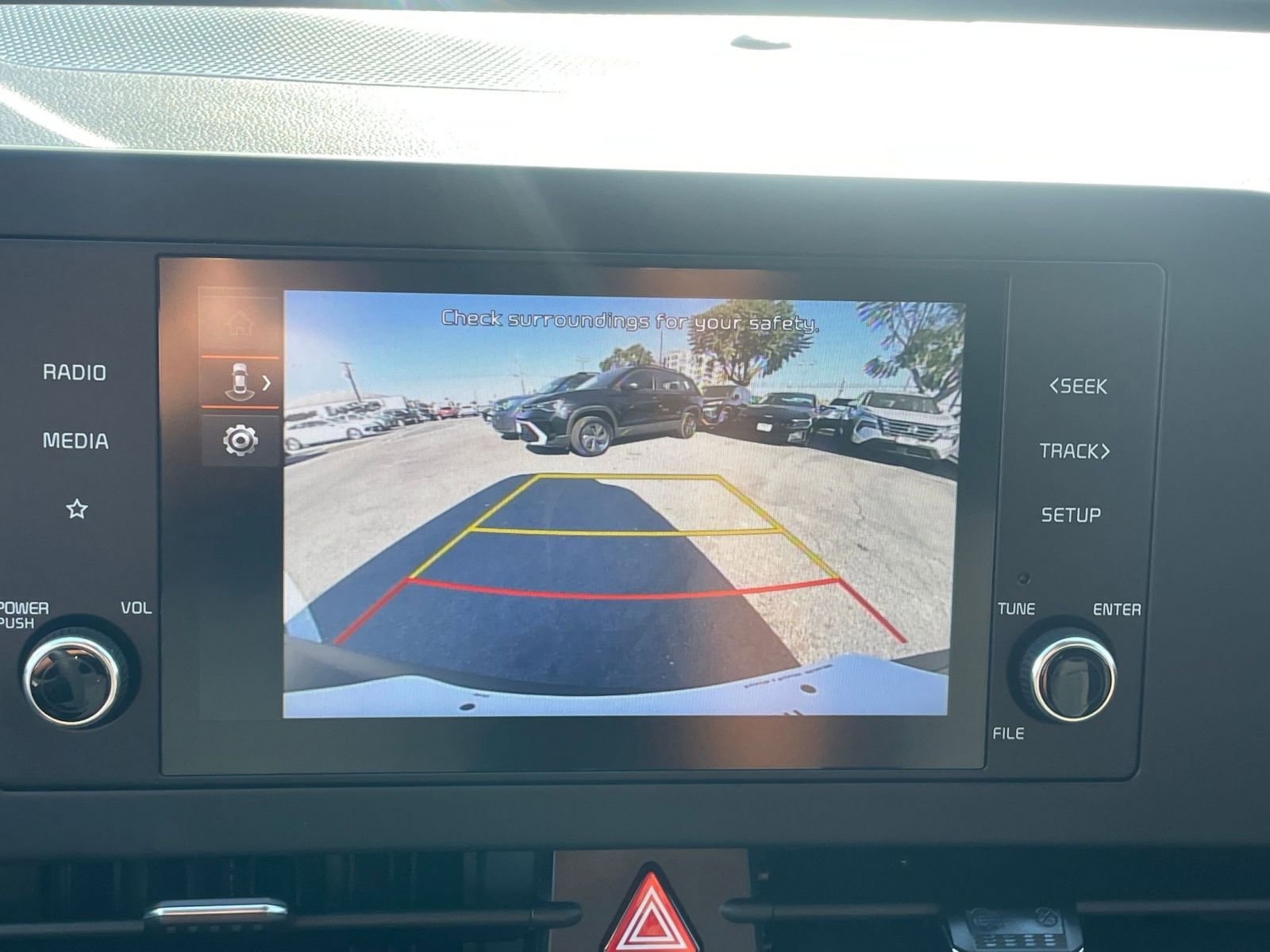 Thumbnail: 2025 Kia Sportage - 24