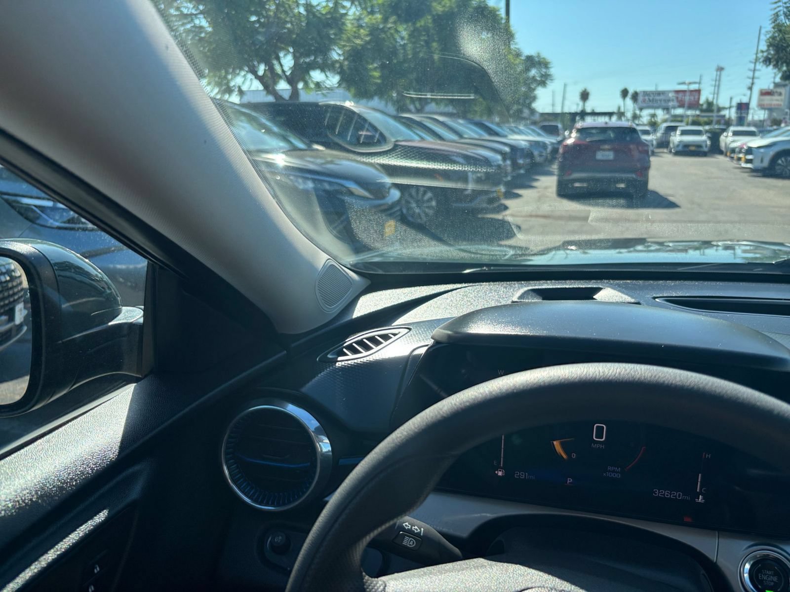 Thumbnail: 2025 Chevrolet Trax - 34