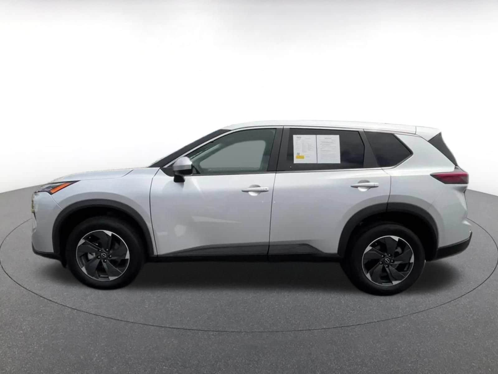 Thumbnail: 2025 Nissan Rogue - 9