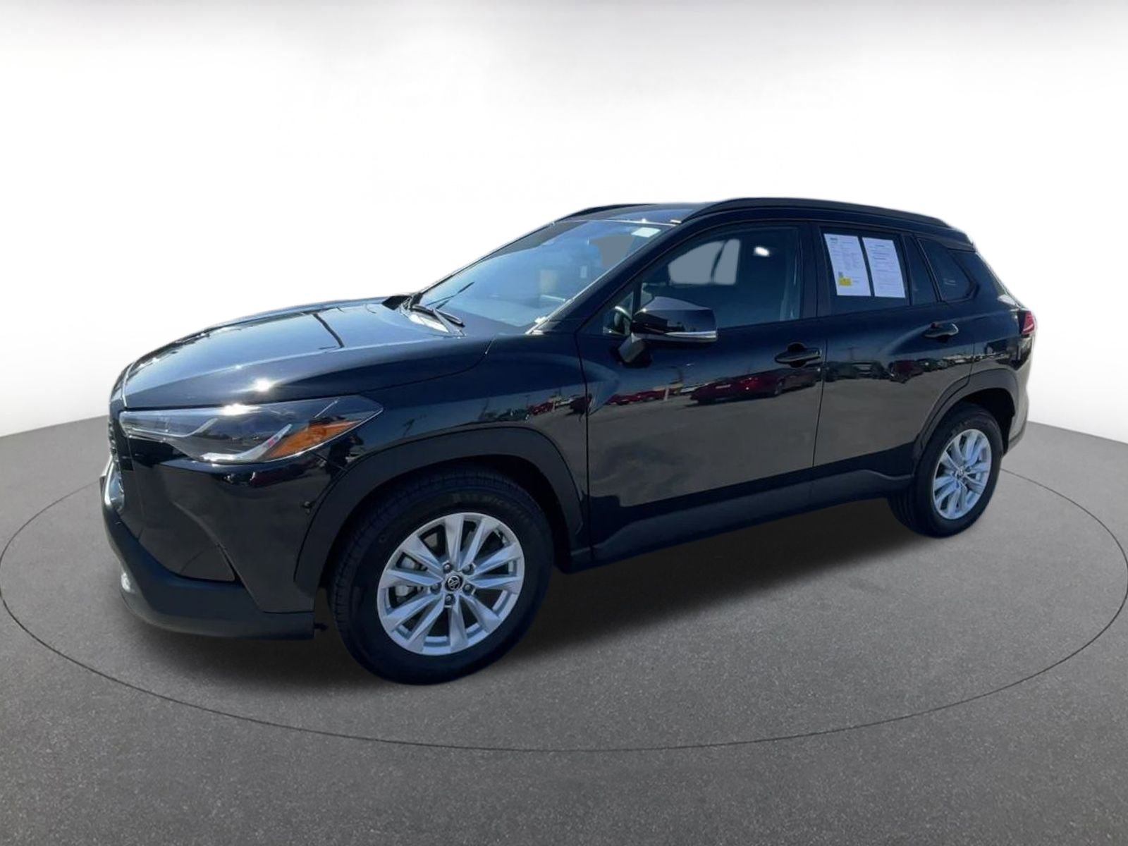 Thumbnail: 2025 Toyota Corolla Cross - 8