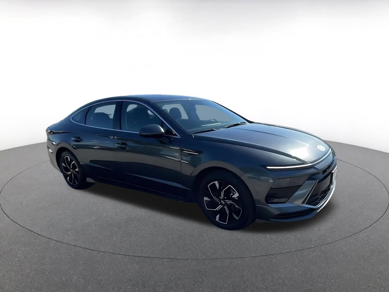 Thumbnail: 2025 Hyundai Sonata - 2