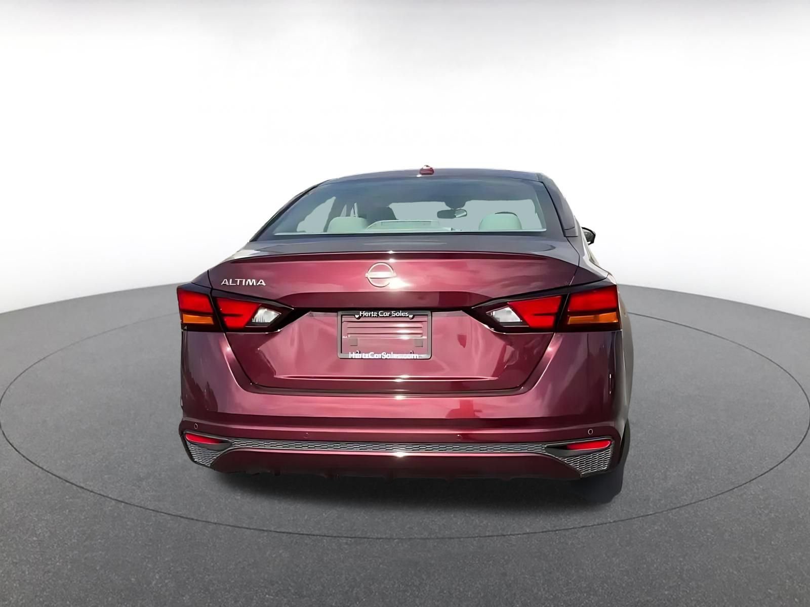 Thumbnail: 2025 Nissan Altima - 12