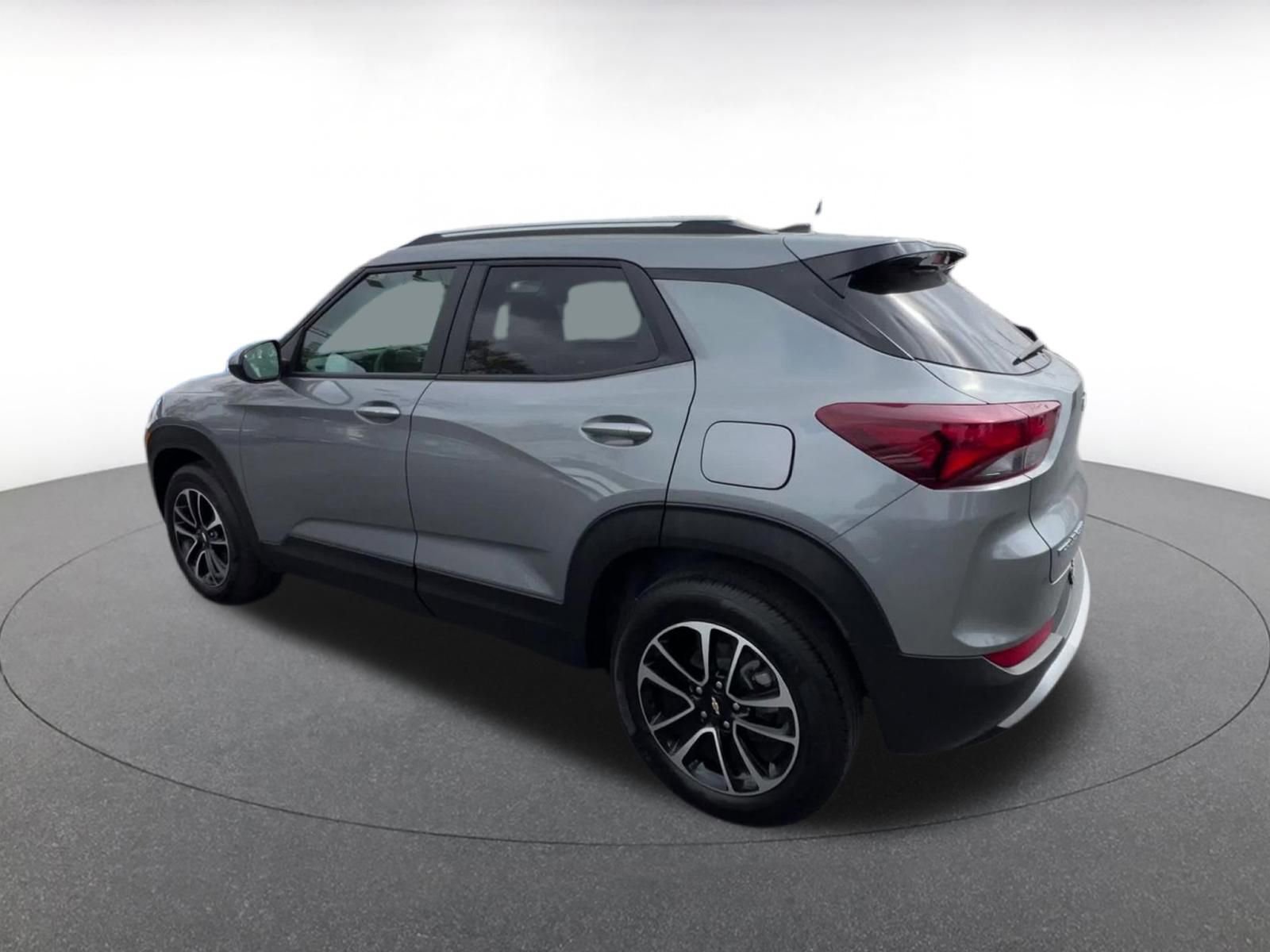 Thumbnail: 2025 Chevrolet TrailBlazer - 10