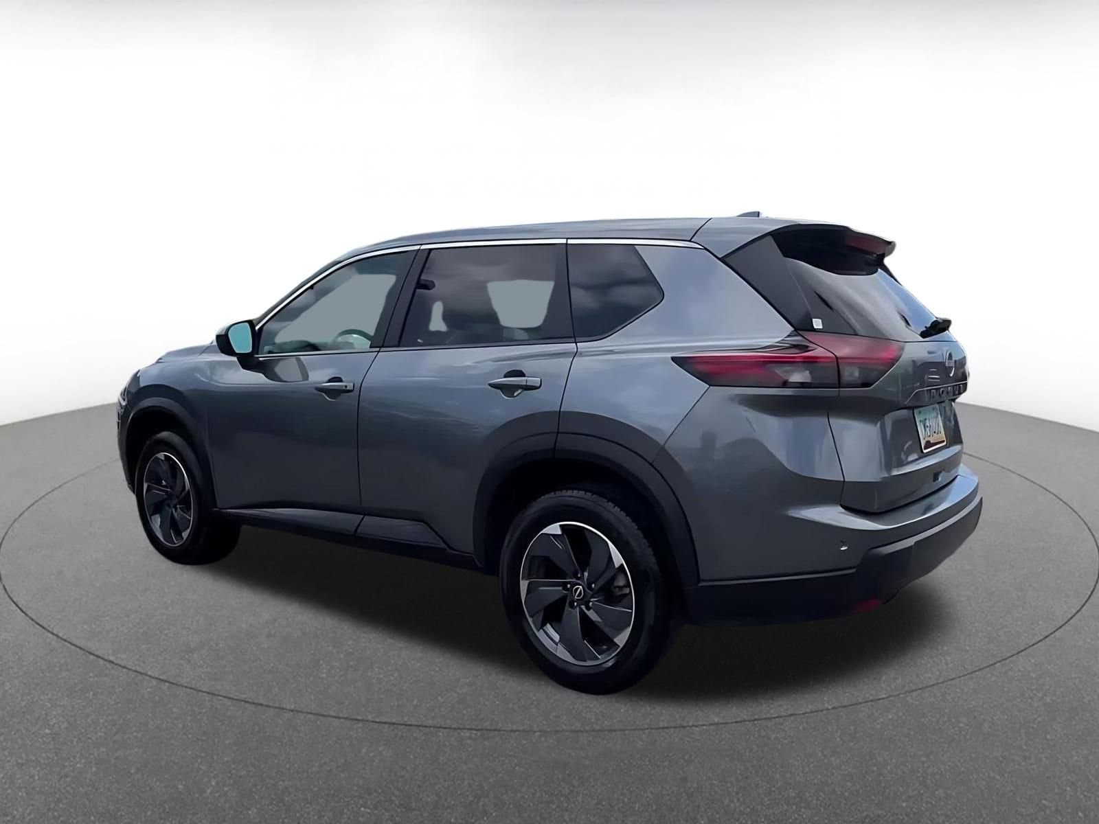 Thumbnail: 2025 Nissan Rogue - 10