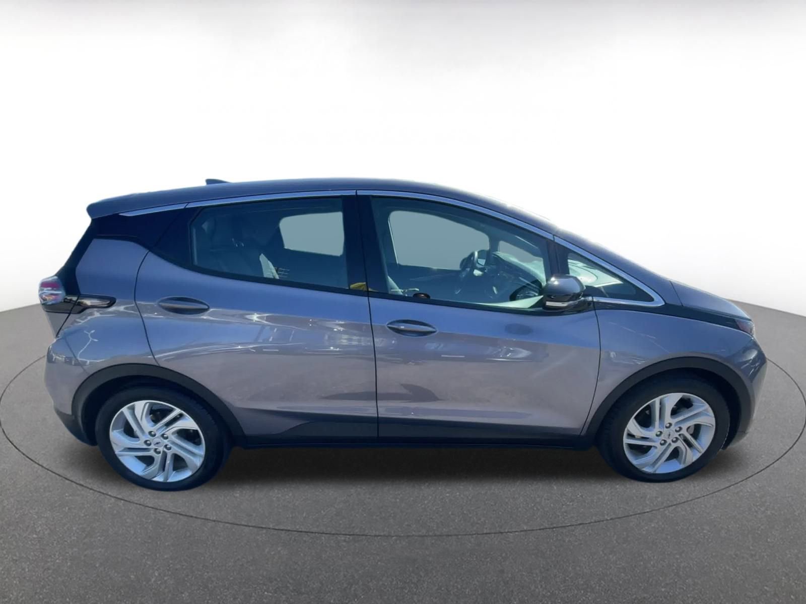 Thumbnail: 2023 Chevrolet Bolt EV - 16