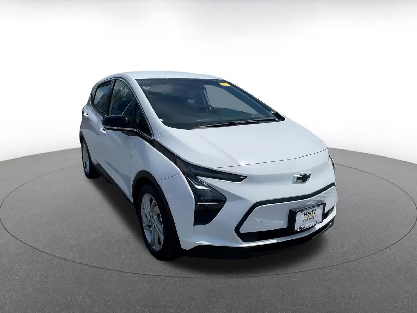 Thumbnail: 2023 Chevrolet Bolt EV - 3