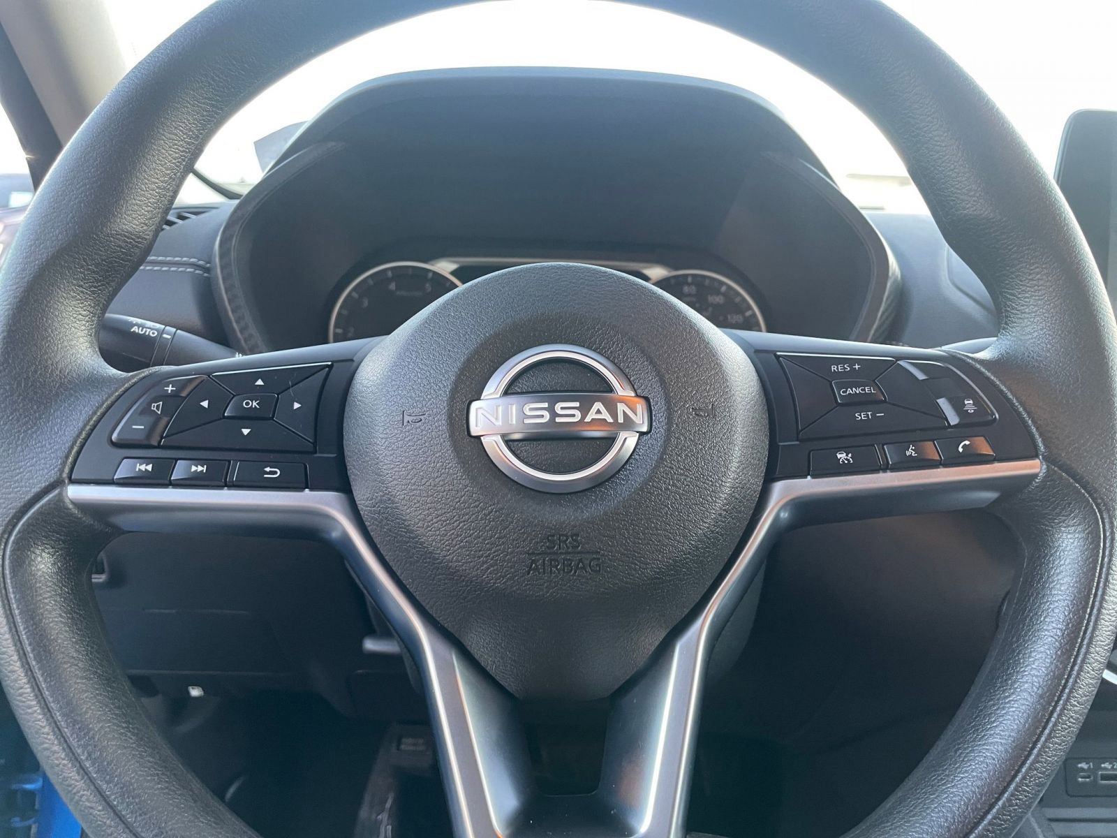 Thumbnail: 2025 Nissan Sentra - 31