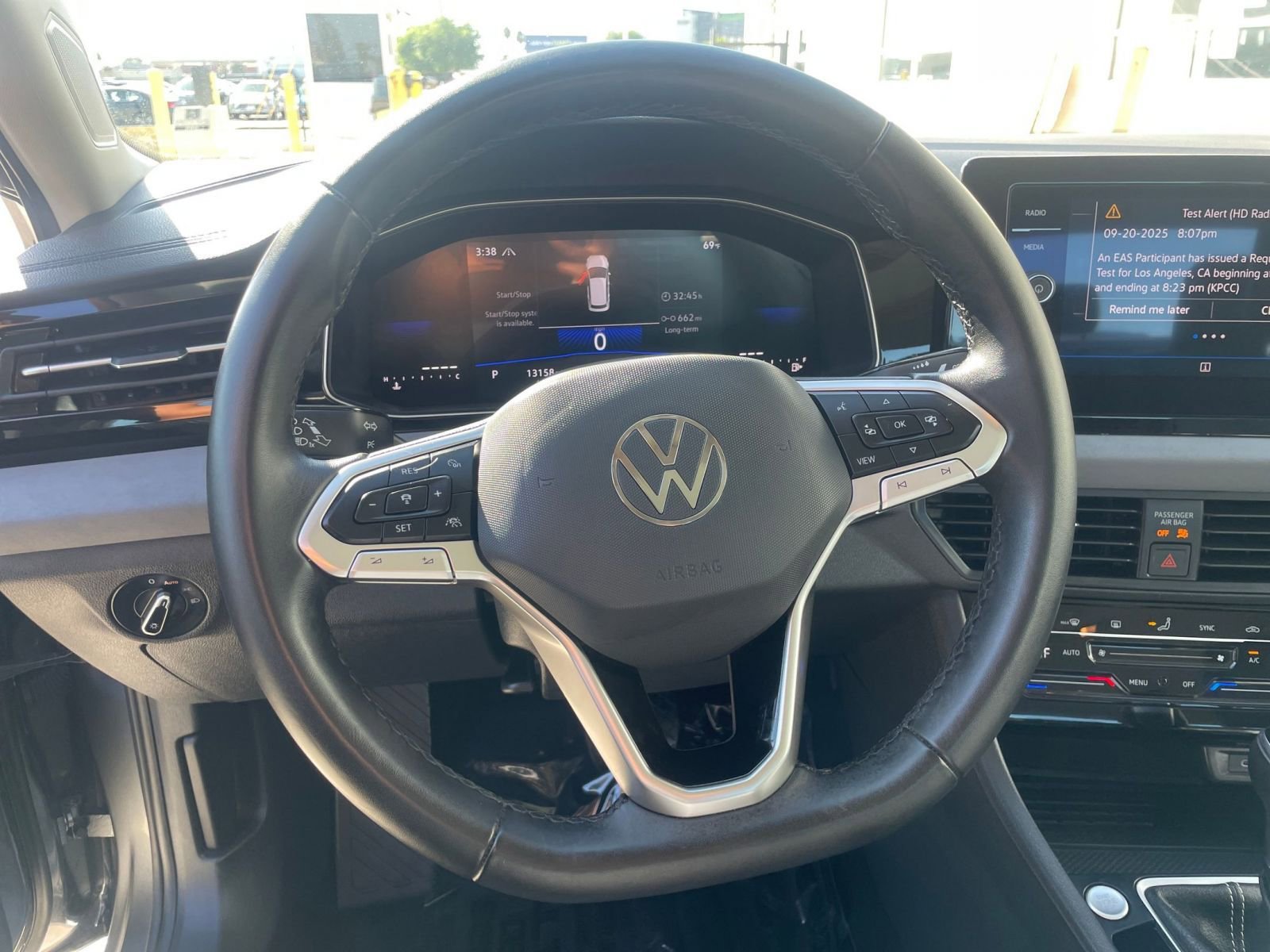 Thumbnail: 2025 Volkswagen Jetta - 28