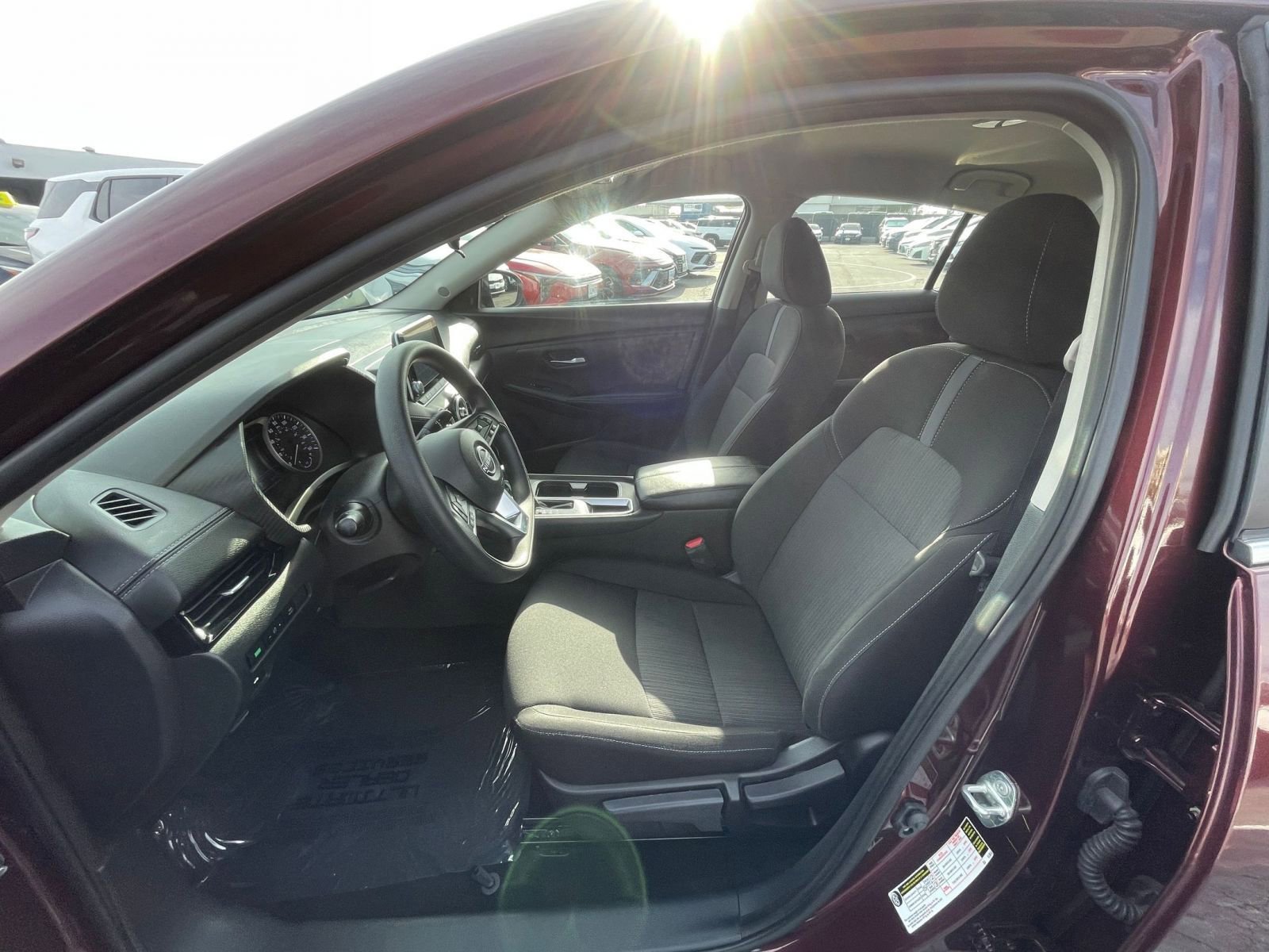 Thumbnail: 2025 Nissan Sentra - 27