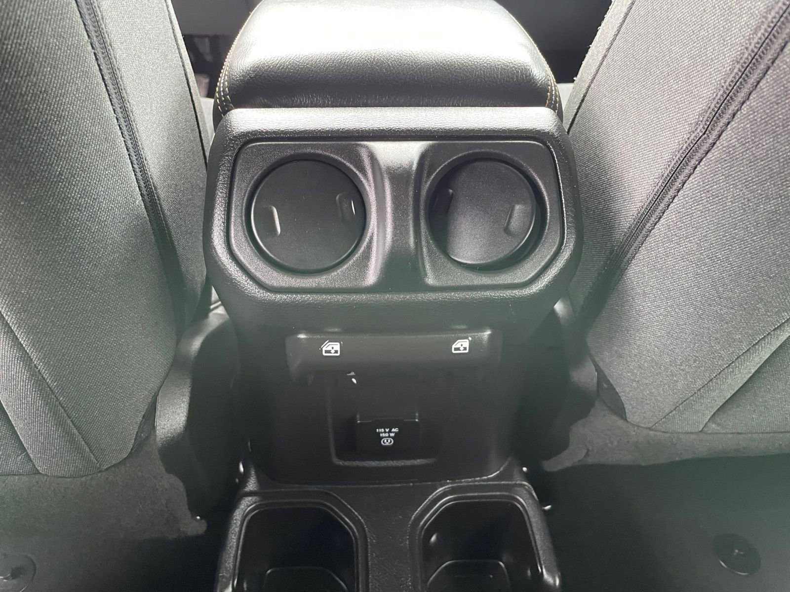 Thumbnail: 2025 Jeep Wrangler - 24