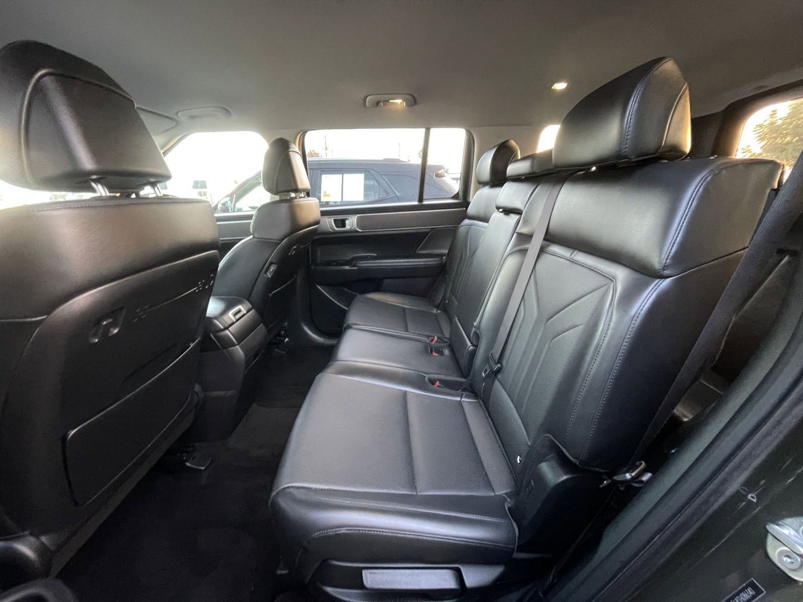 Thumbnail: 2025 Hyundai Santa Fe - 27