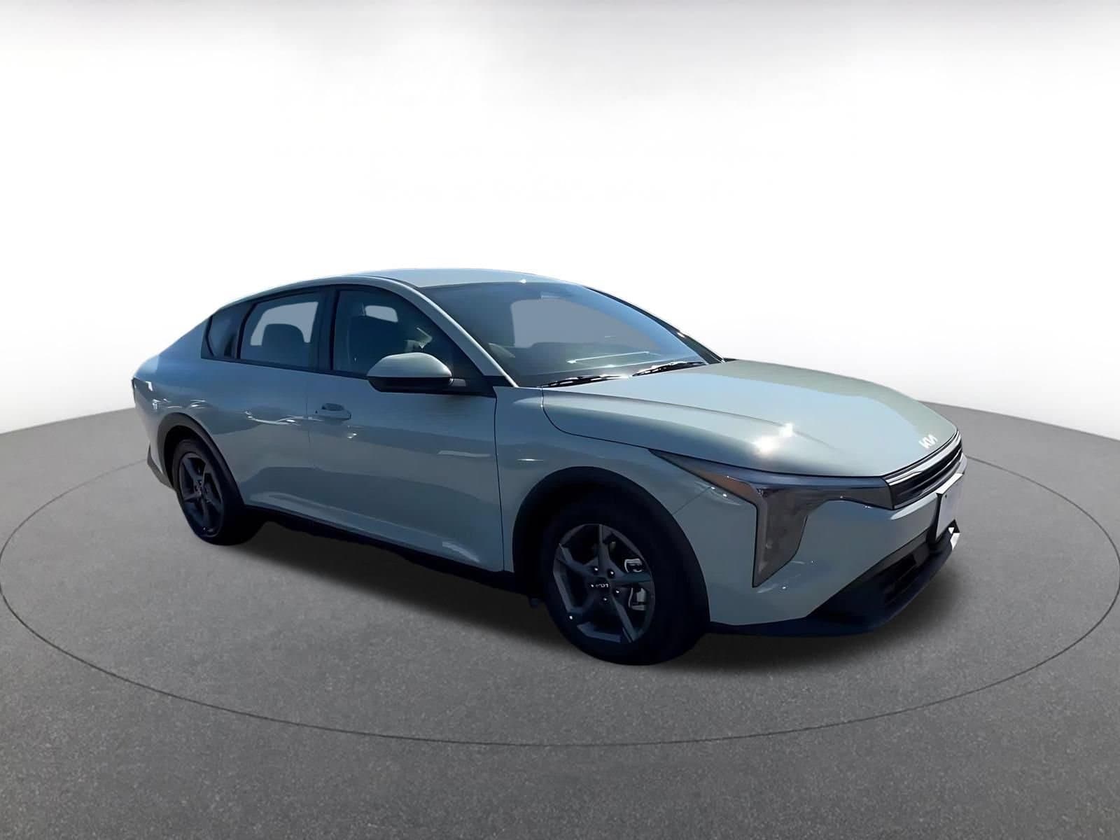 Thumbnail: 2026 Kia K4 - 2