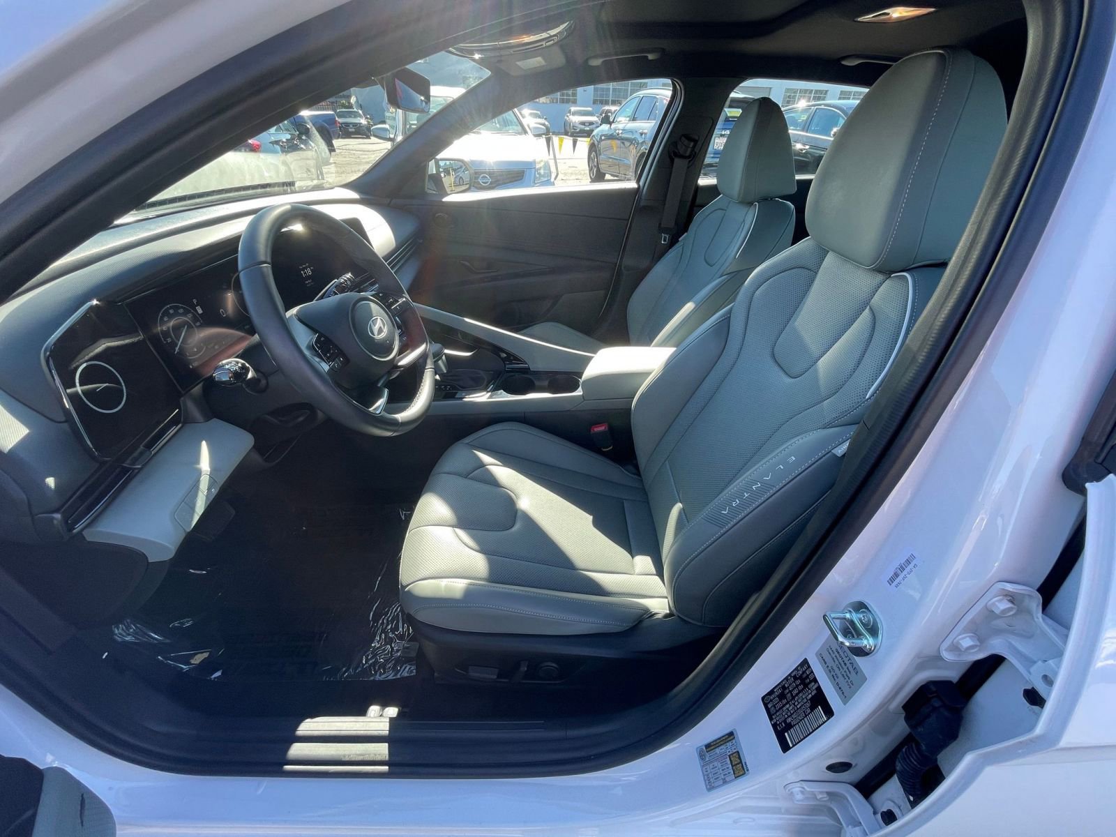 Thumbnail: 2025 Hyundai Elantra - 27