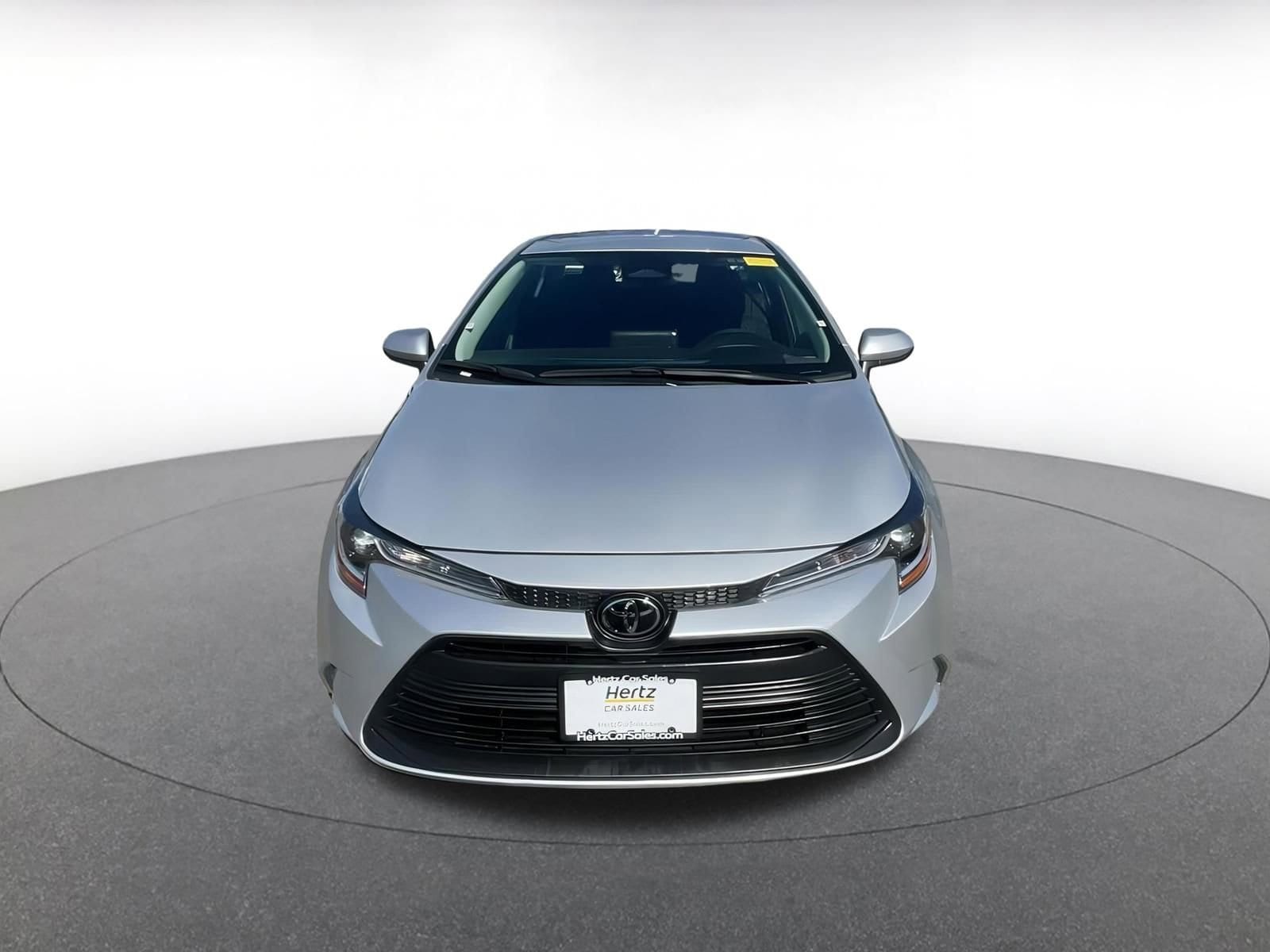 Thumbnail: 2025 Toyota Corolla - 4