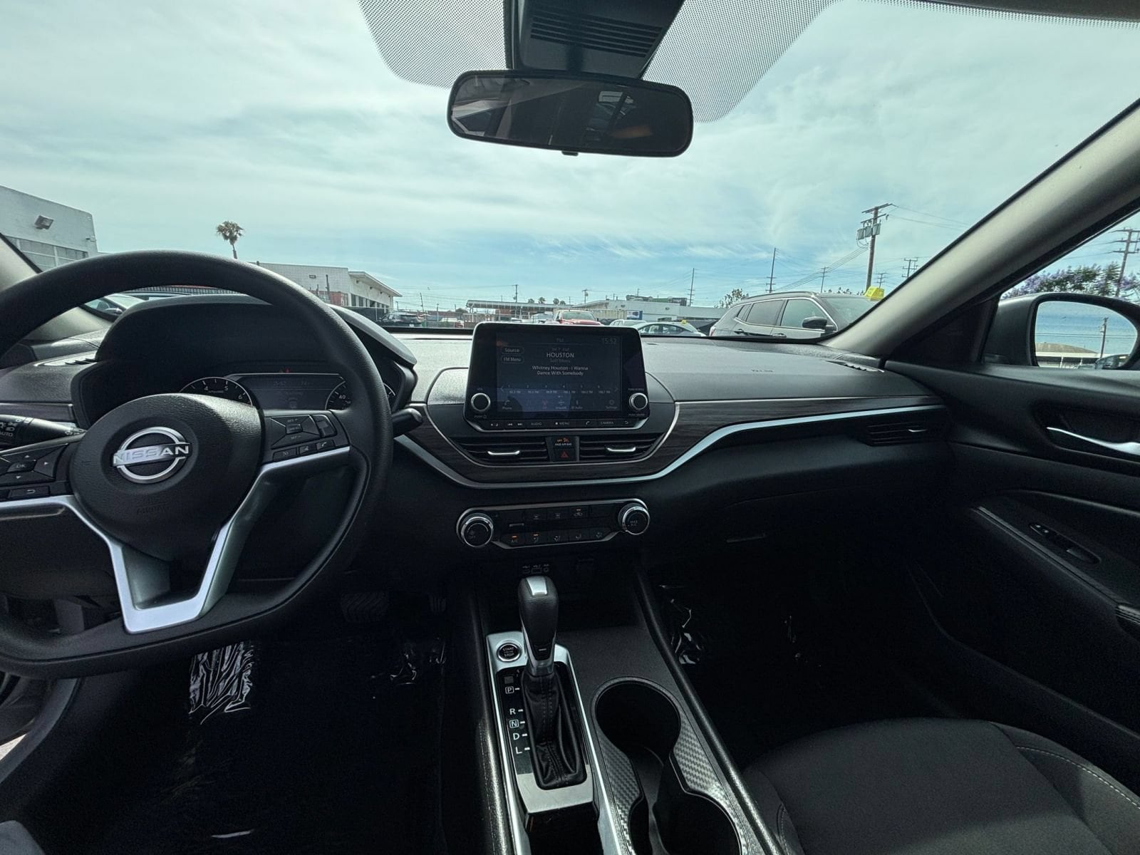 Thumbnail: 2025 Nissan Altima - 16