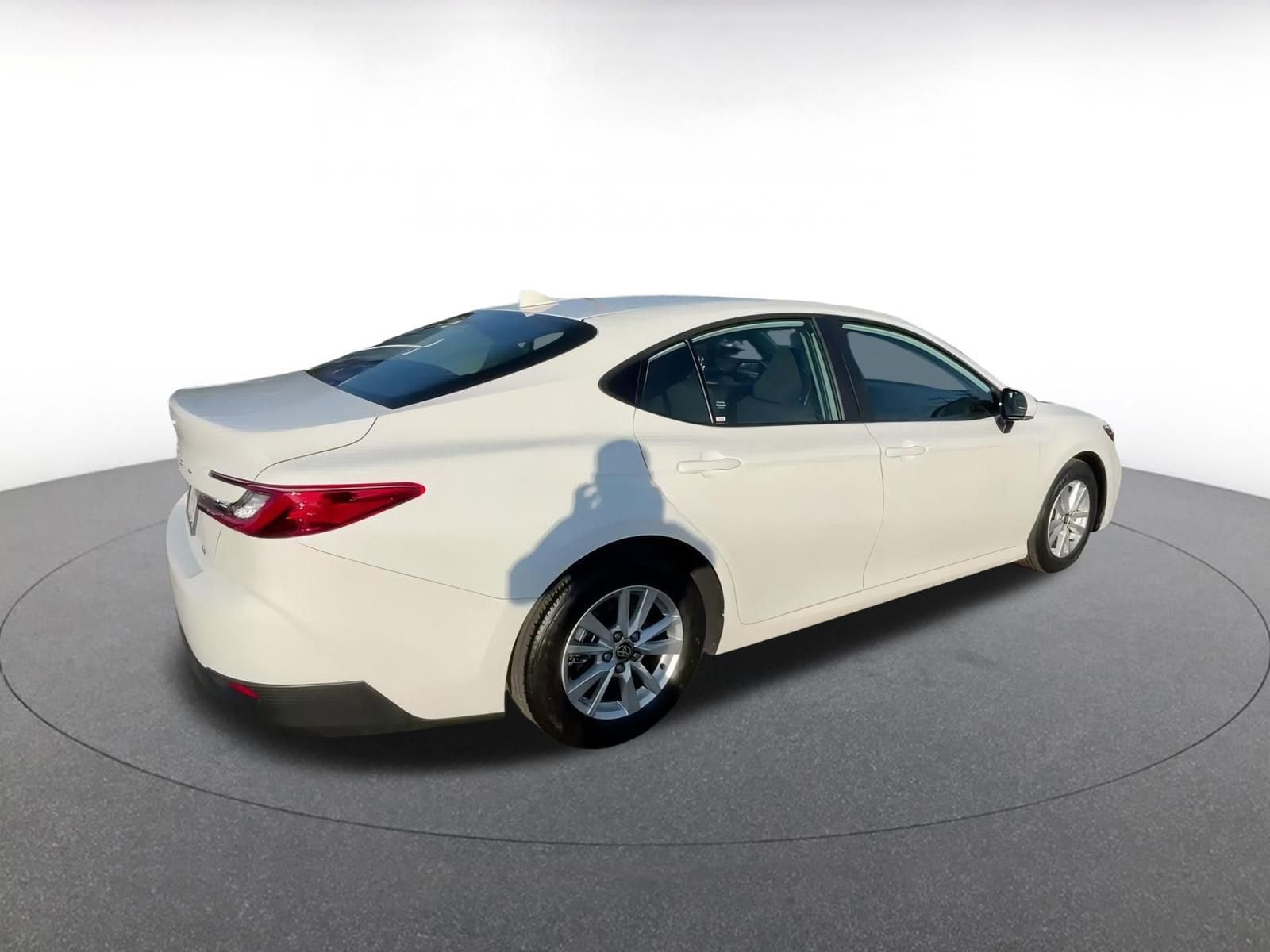 Thumbnail: 2025 Toyota Camry - 15