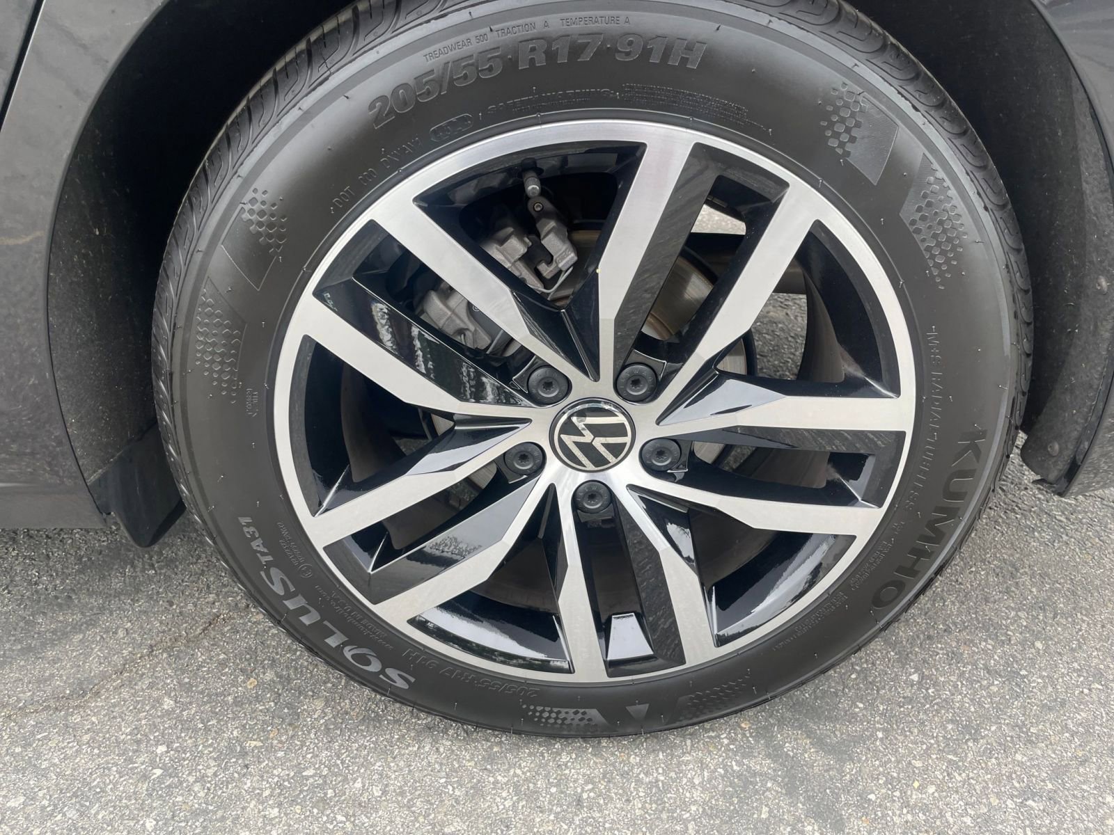 Thumbnail: 2025 Volkswagen Jetta - 30