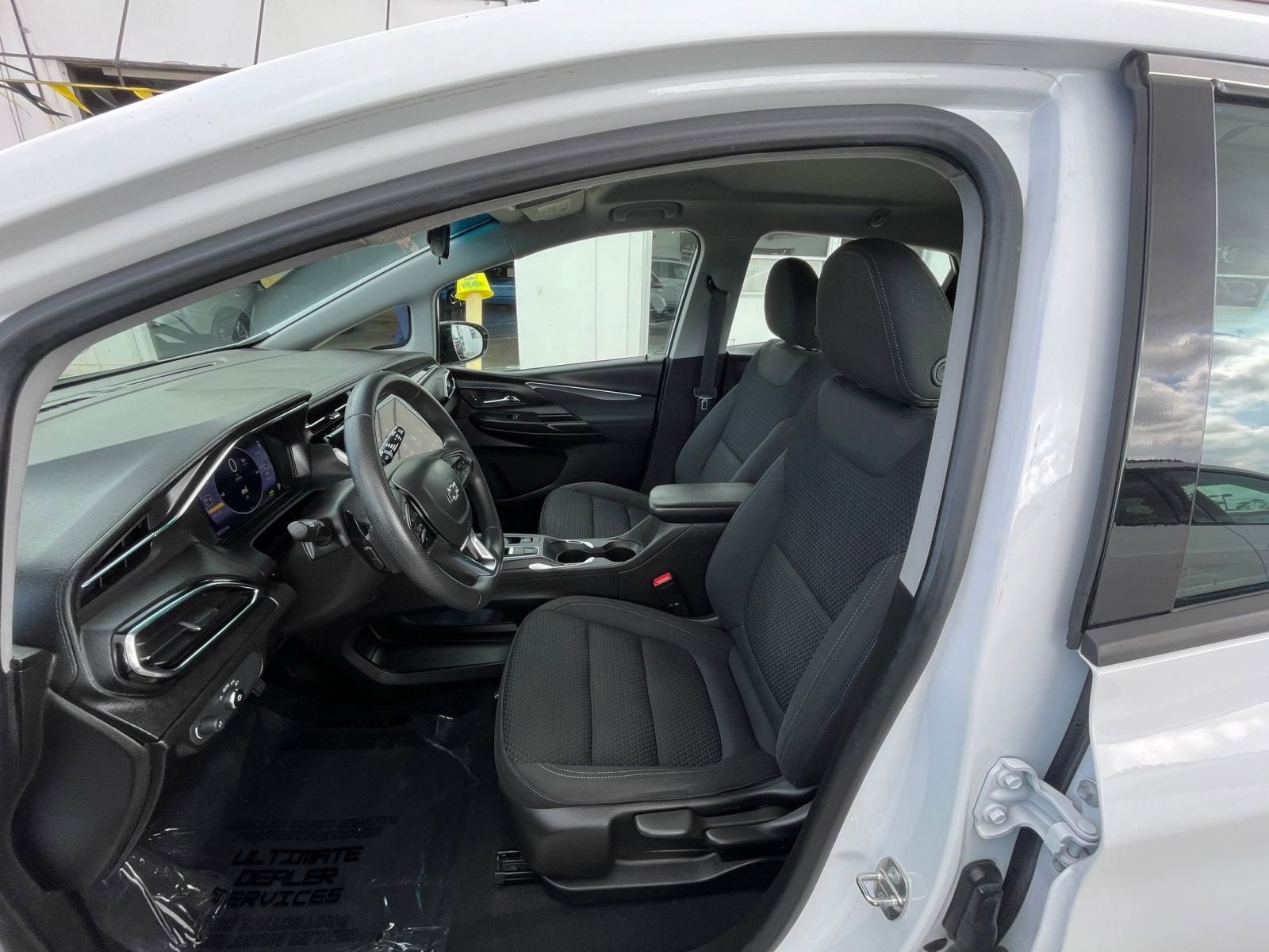 Thumbnail: 2023 Chevrolet Bolt EV - 31