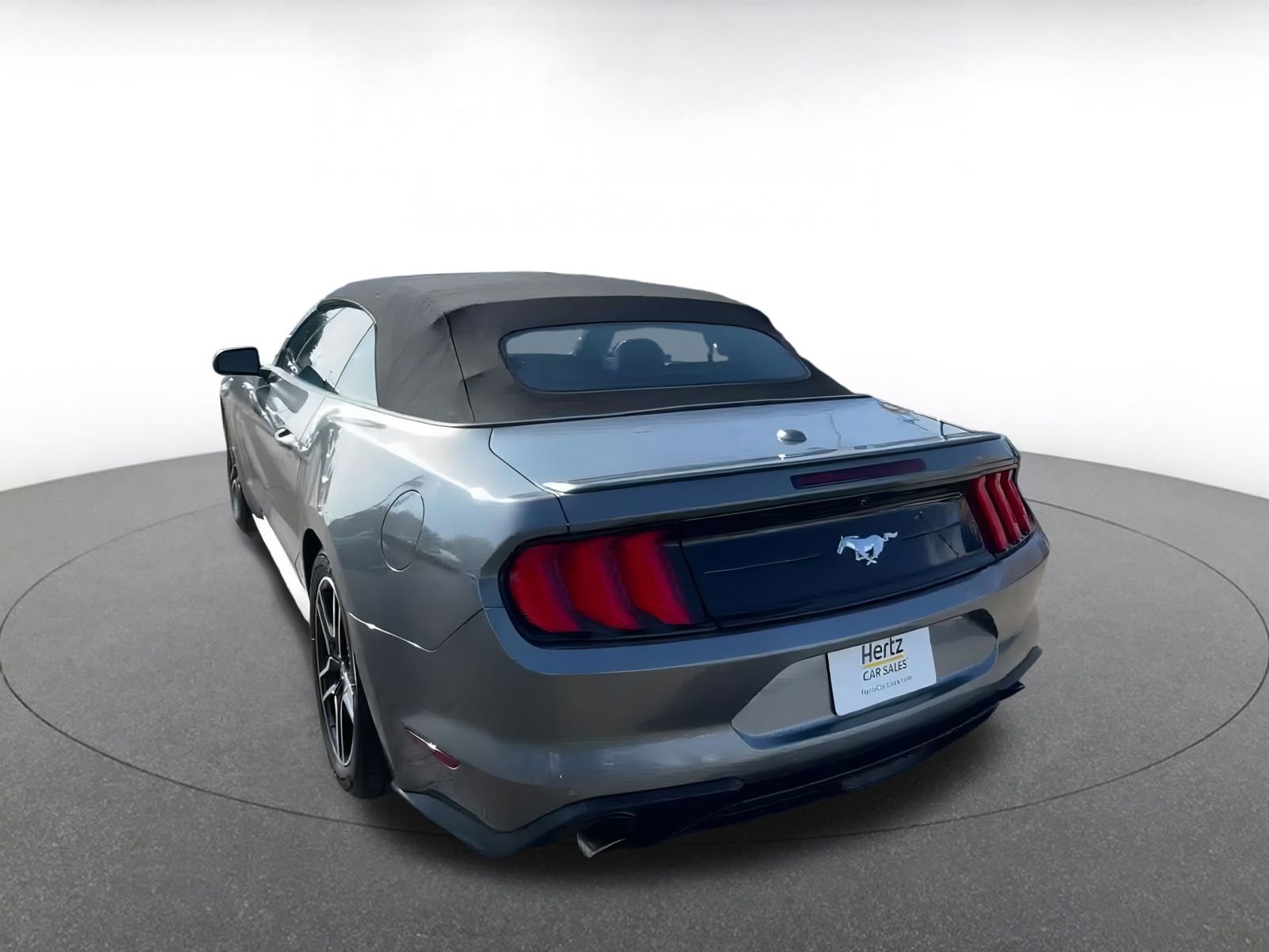 Thumbnail: 2022 Ford Mustang - 10