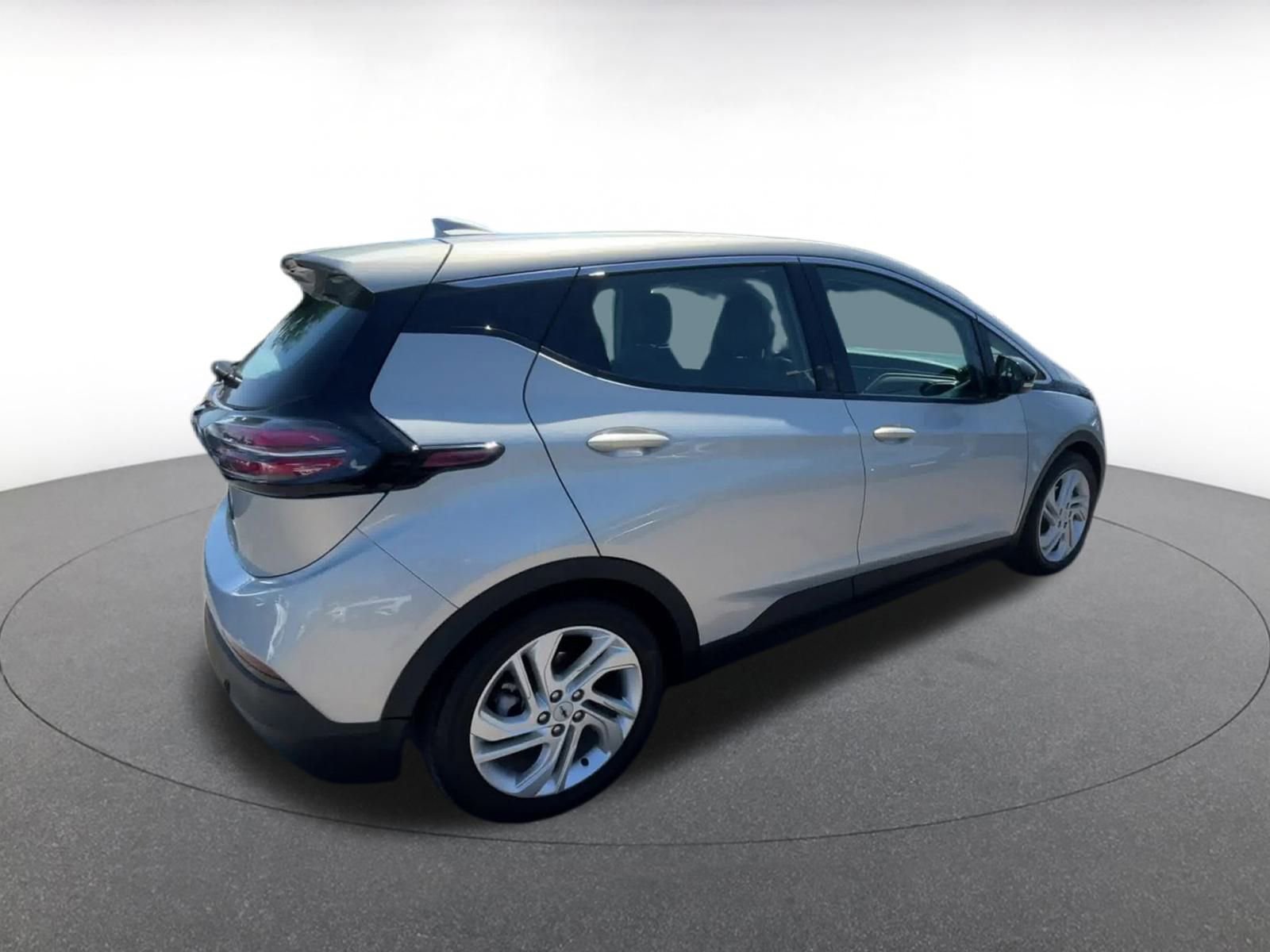 Thumbnail: 2023 Chevrolet Bolt EV - 15